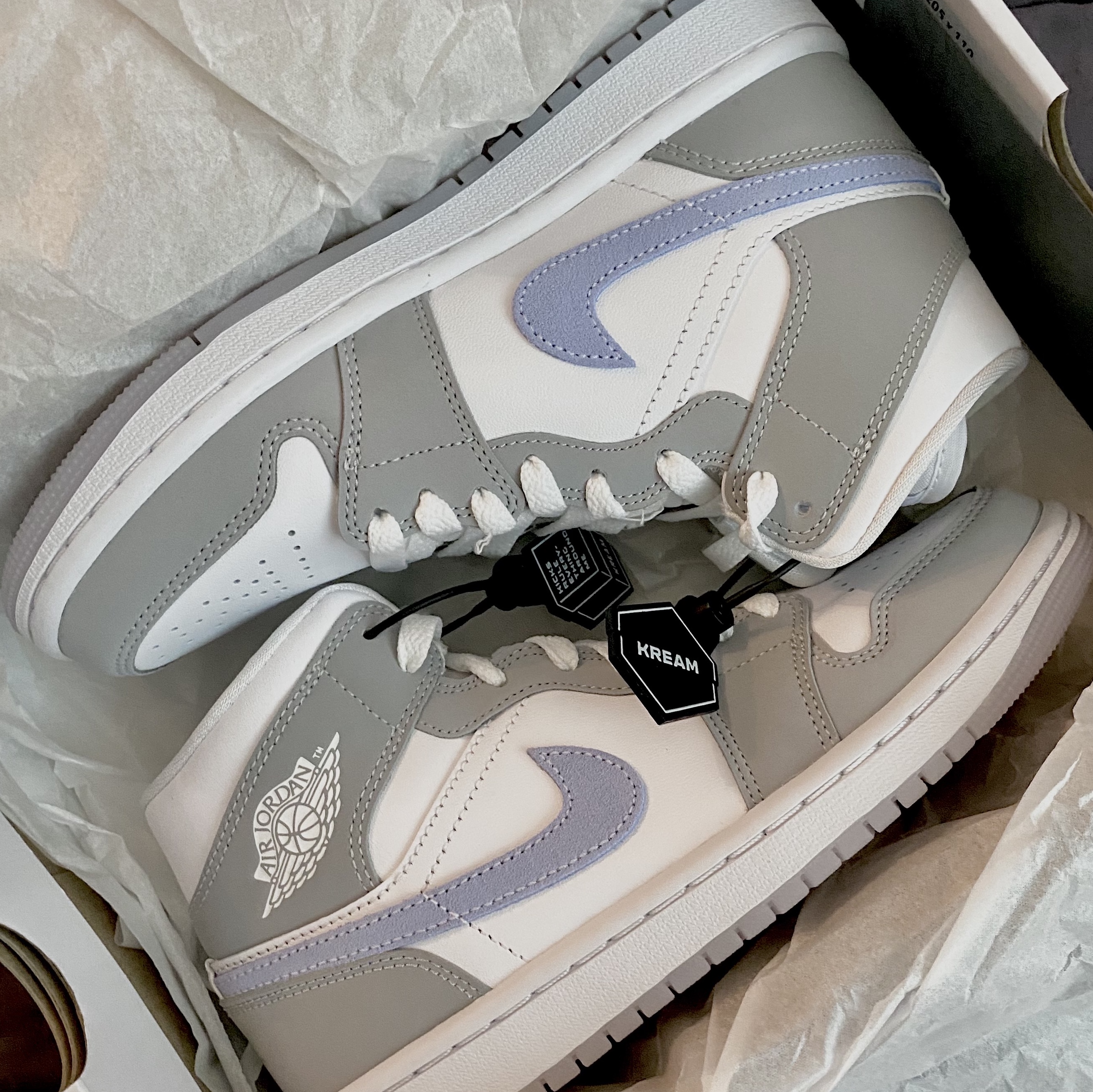 (W) Jordan 1 Mid Wolf Grey 착용 스타일