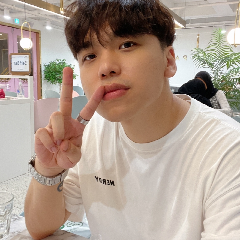 KREAM 프로필 이미지