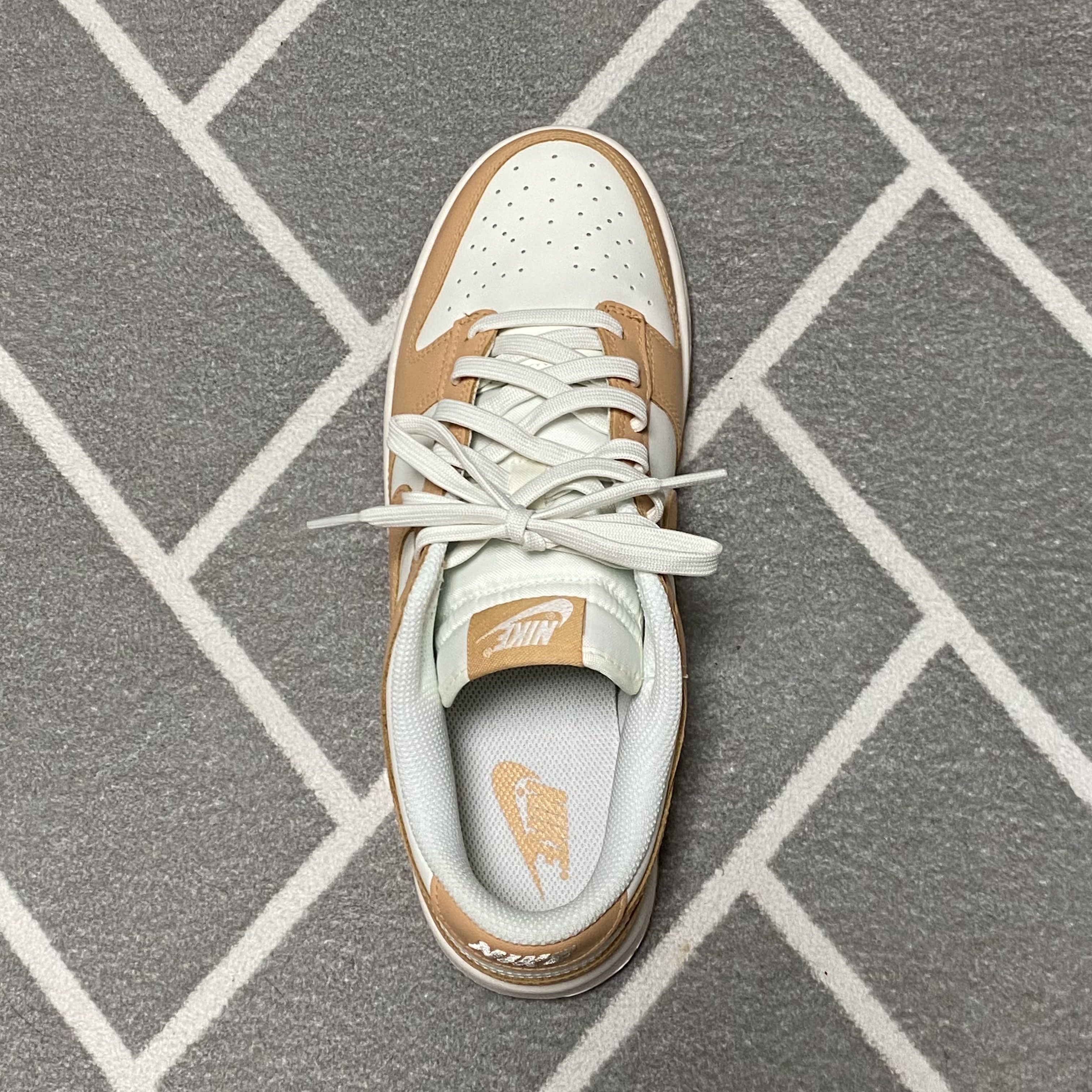 (W) Nike Dunk Low Harvest Moon 착용 스타일 - 2