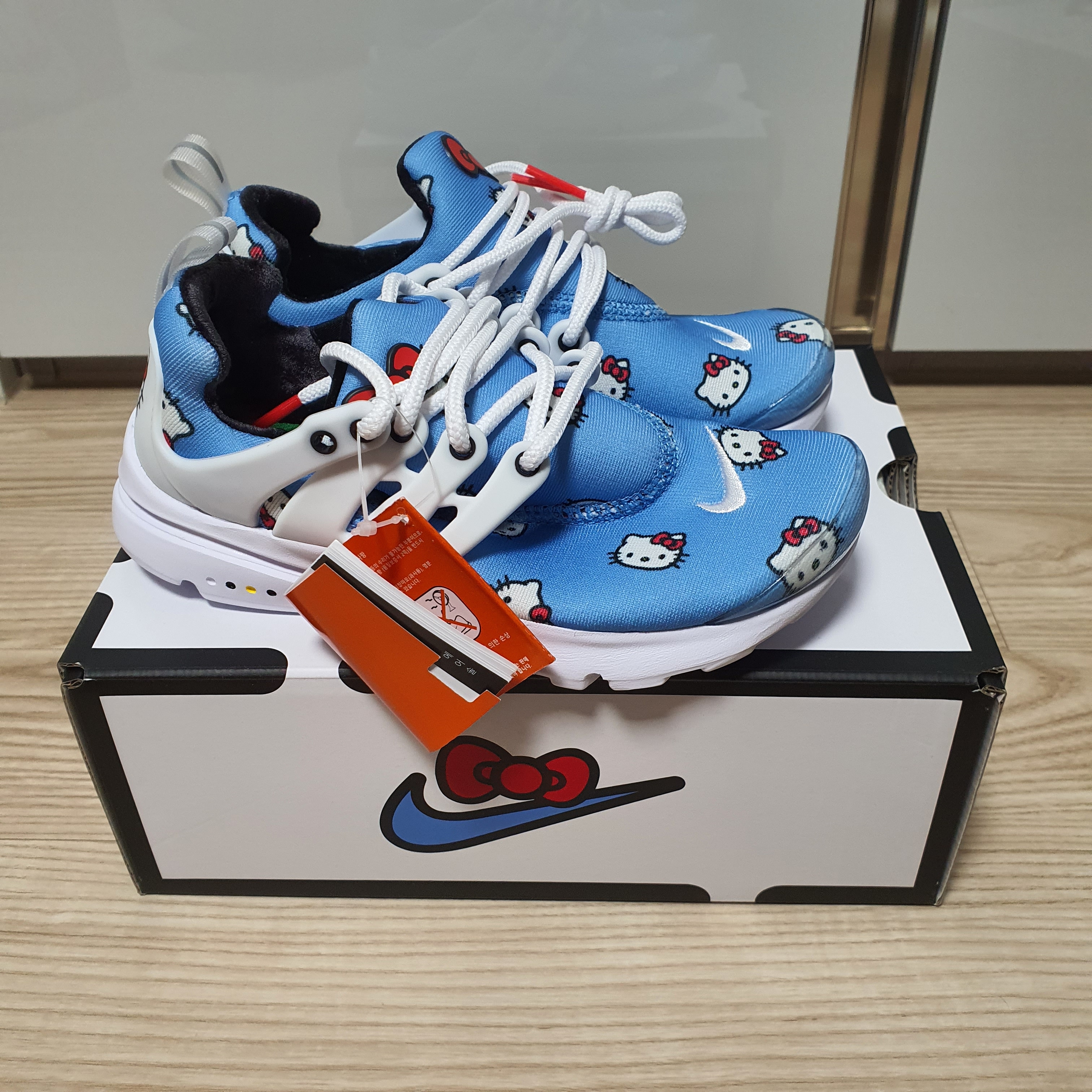 (PS) Nike x Hello Kitty Air Presto University Blue 착용 스타일 - 1