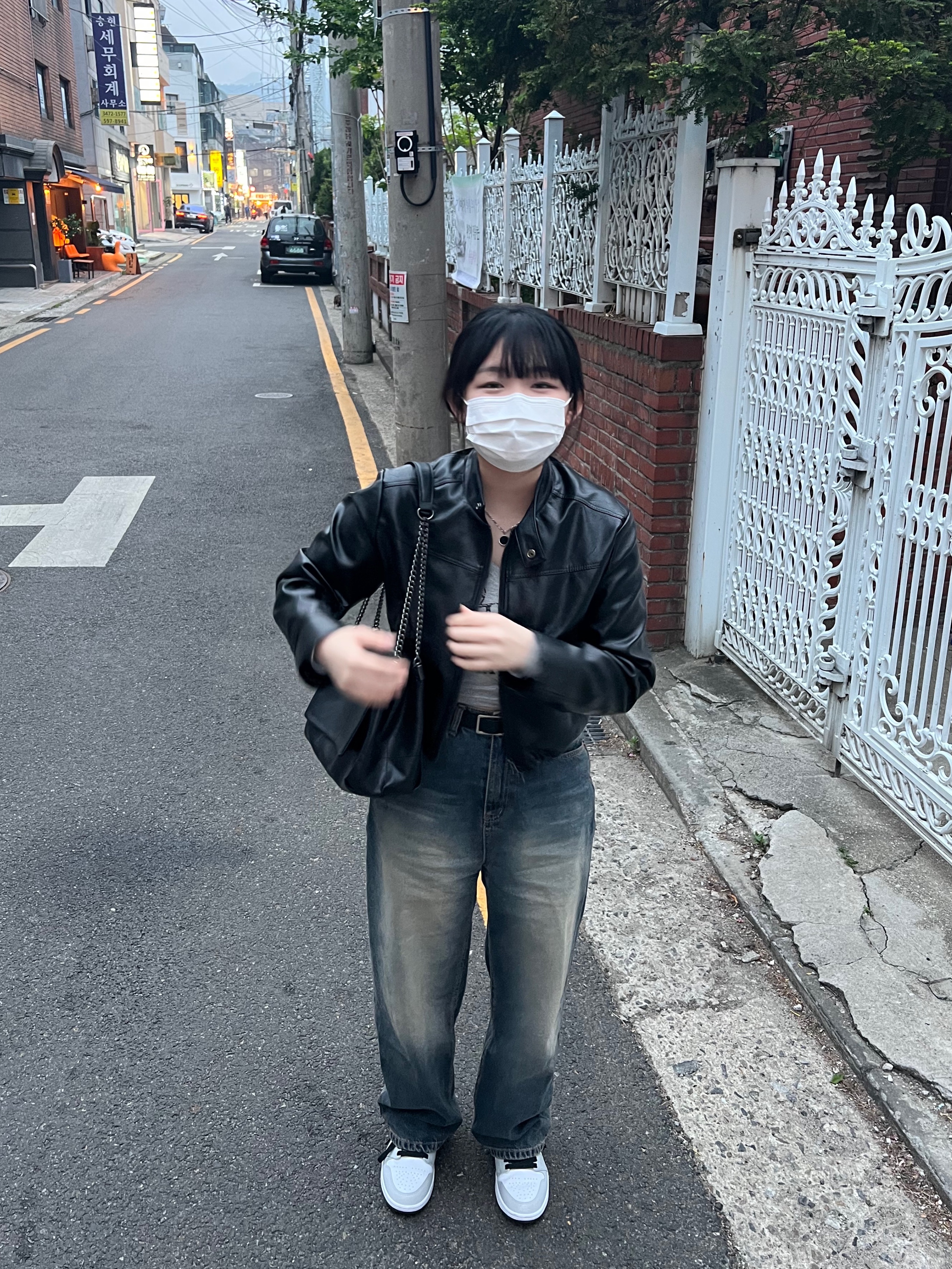 (W) Jordan 1 Mid Grey Fog 착용 스타일 - 3