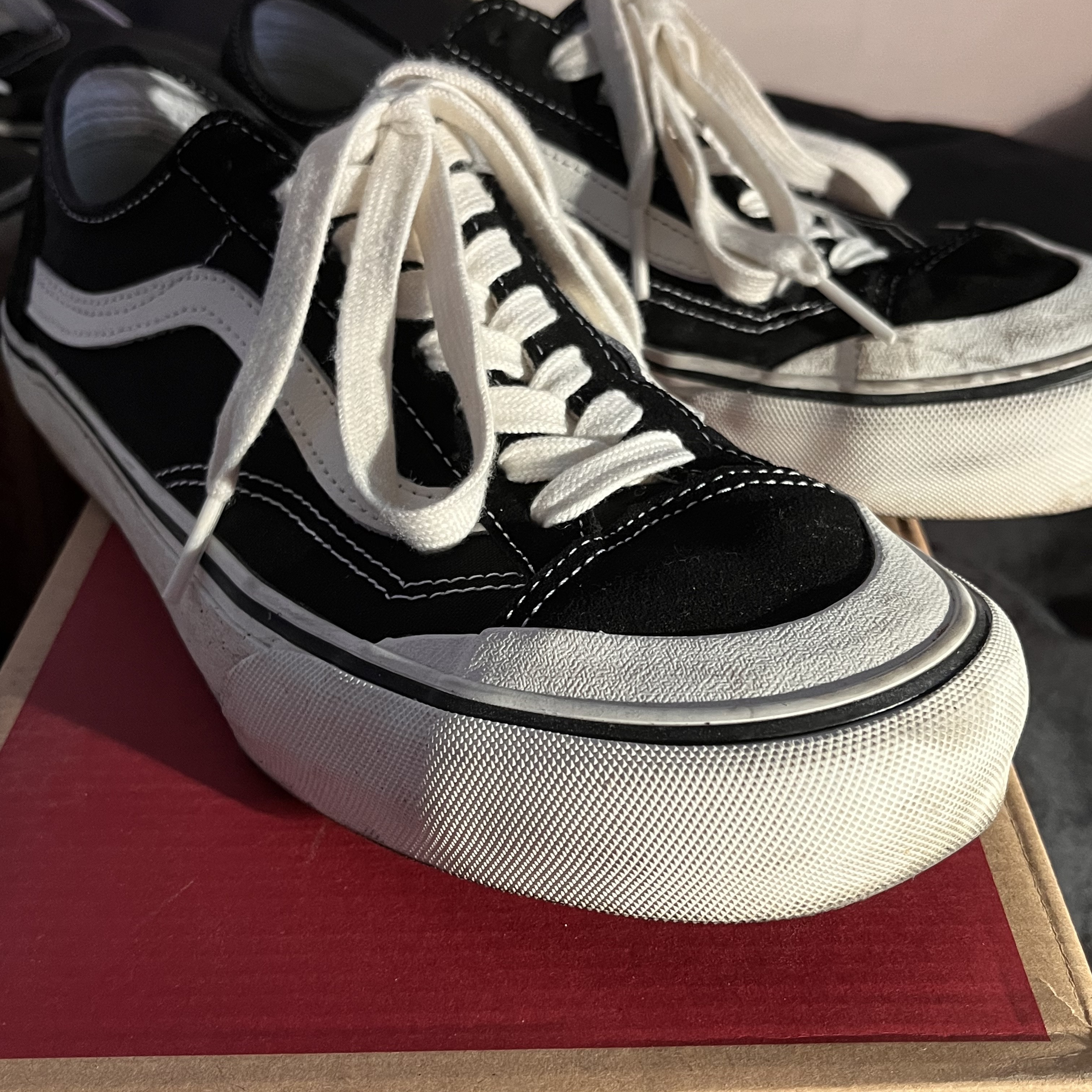 Vans Half Cab Pro Black White 착용 스타일 - 3