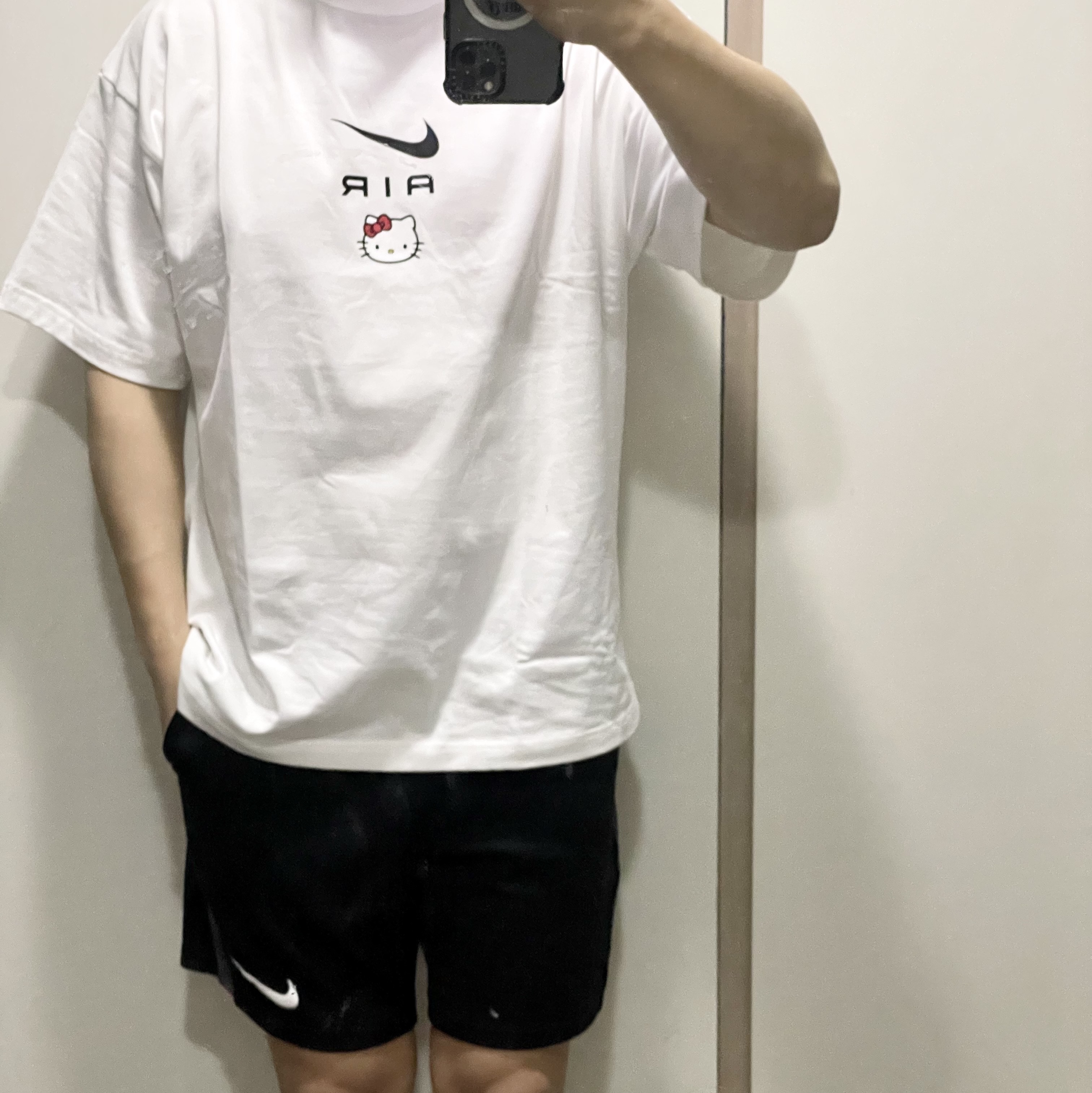 Nike x Hello Kitty NRG Air T-Shirt White - Asia 착용 스타일