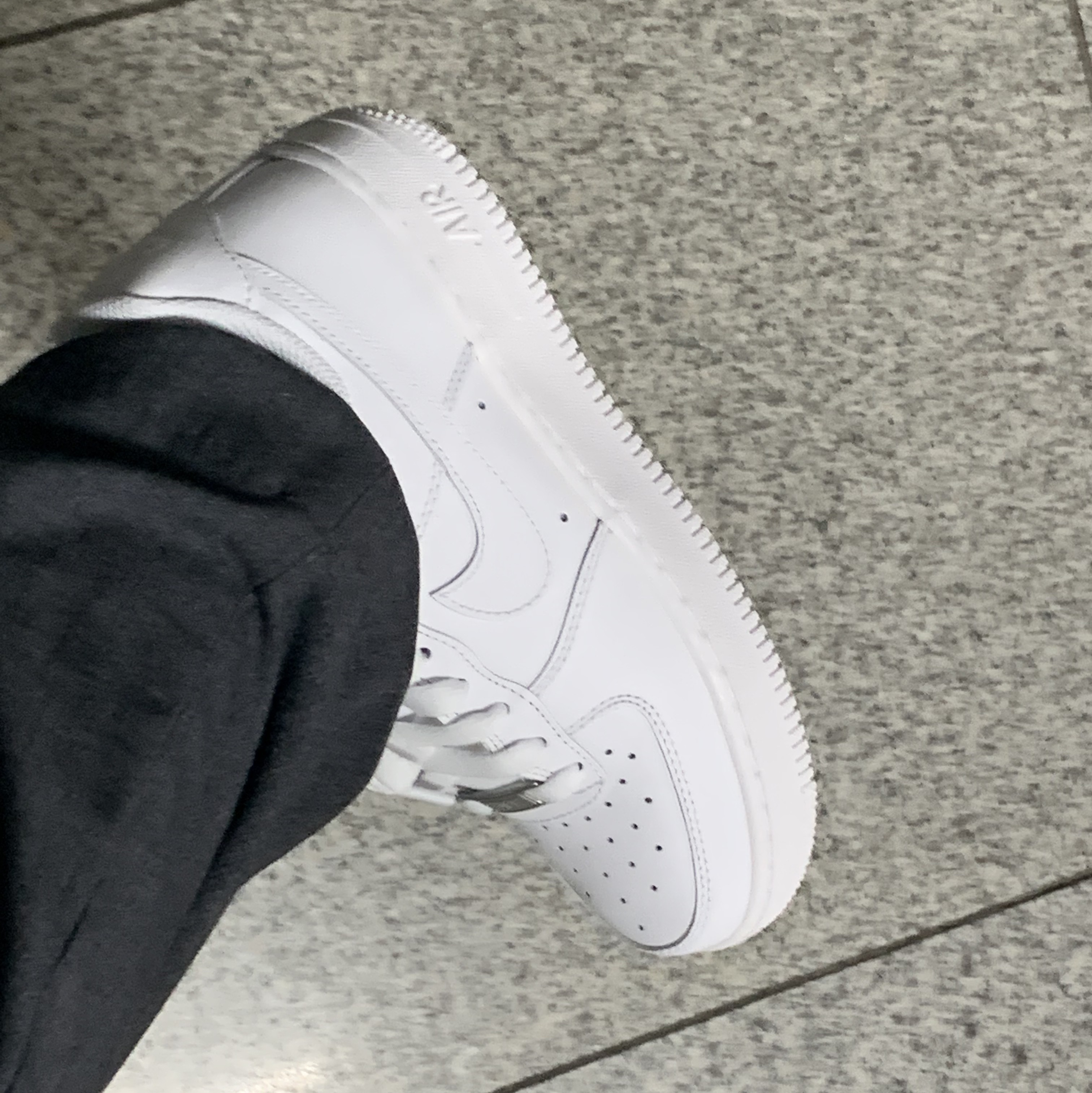 Nike Air Force 1 '07 Low White 착용 스타일