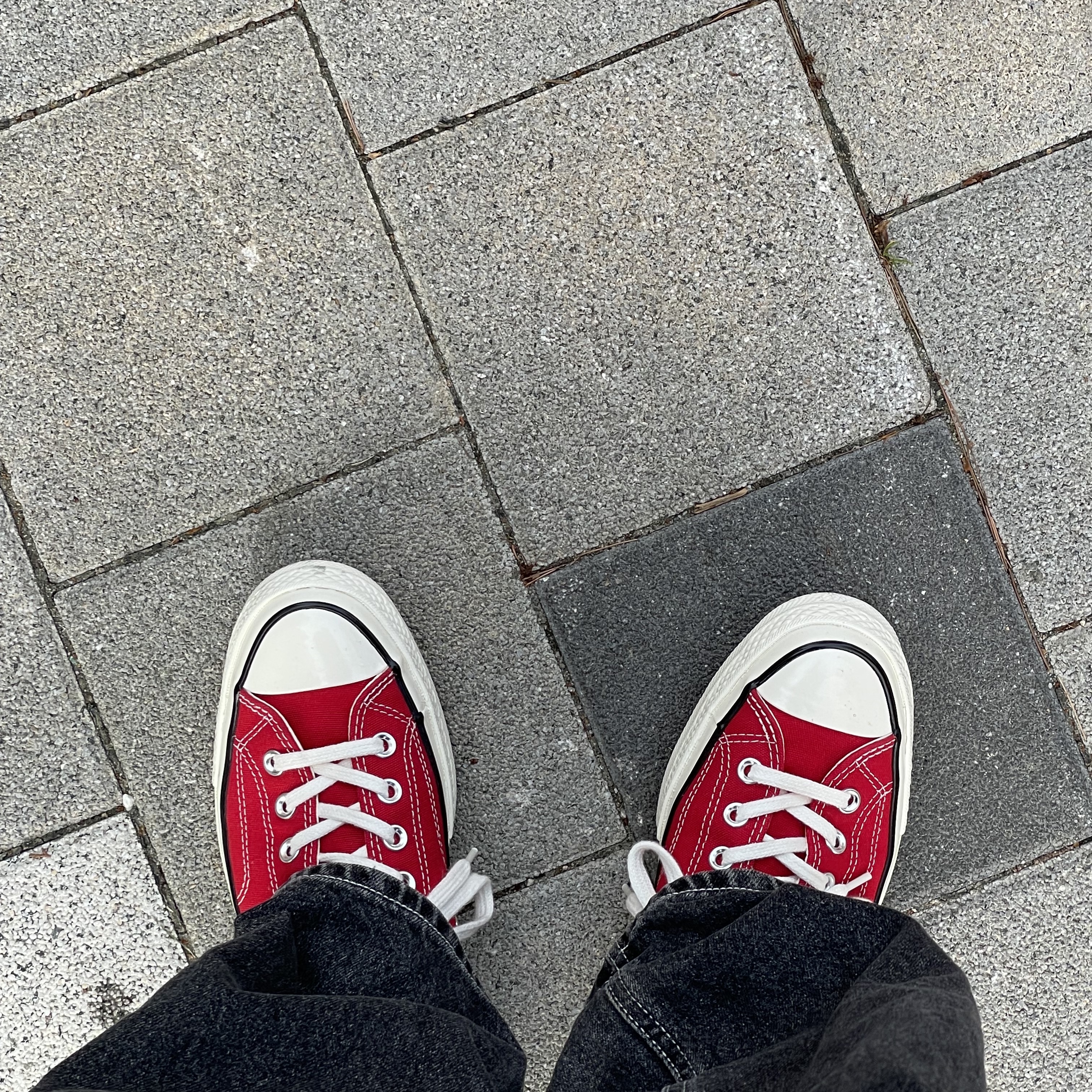 Converse Chuck 70 Ox Enamel Red 착용 스타일