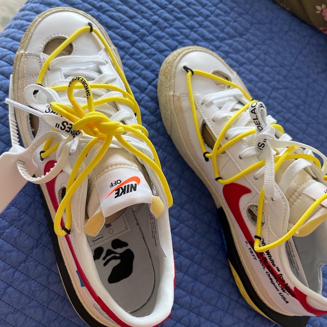 Nike x Off-White Blazer Low '77 White and University Red 착용 스타일 - 4