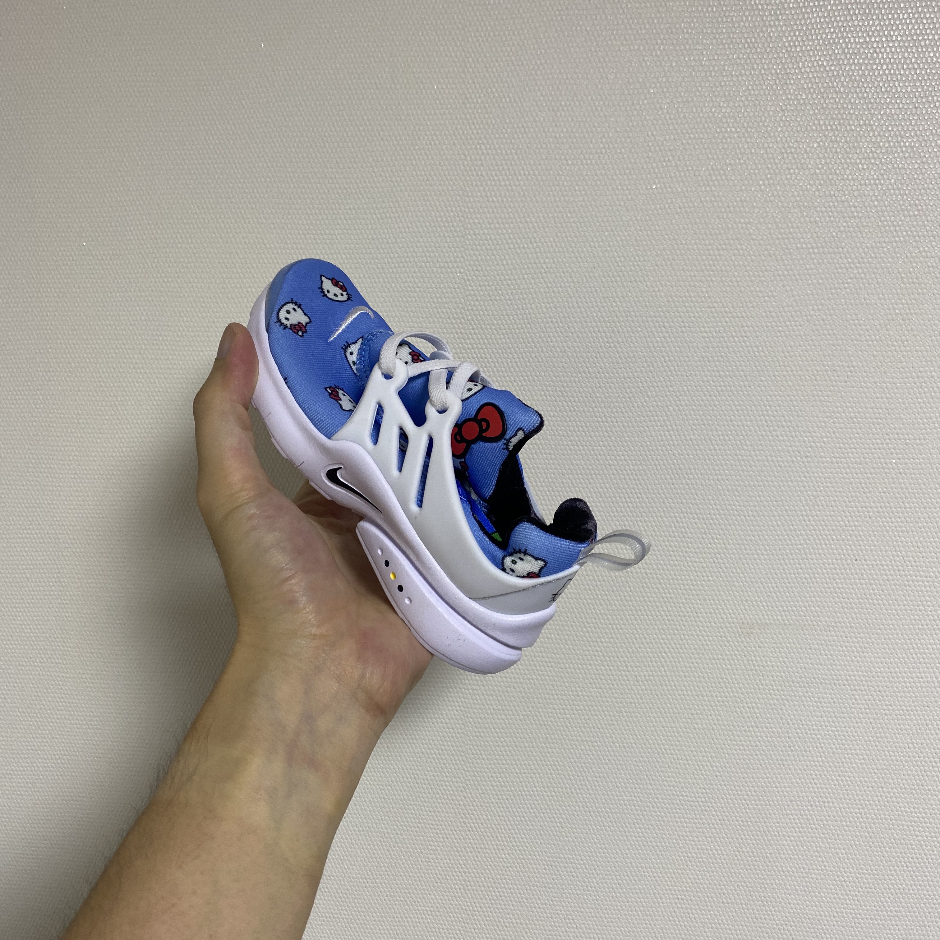 (TD) Nike x Hello Kitty Air Presto University Blue 착용 스타일