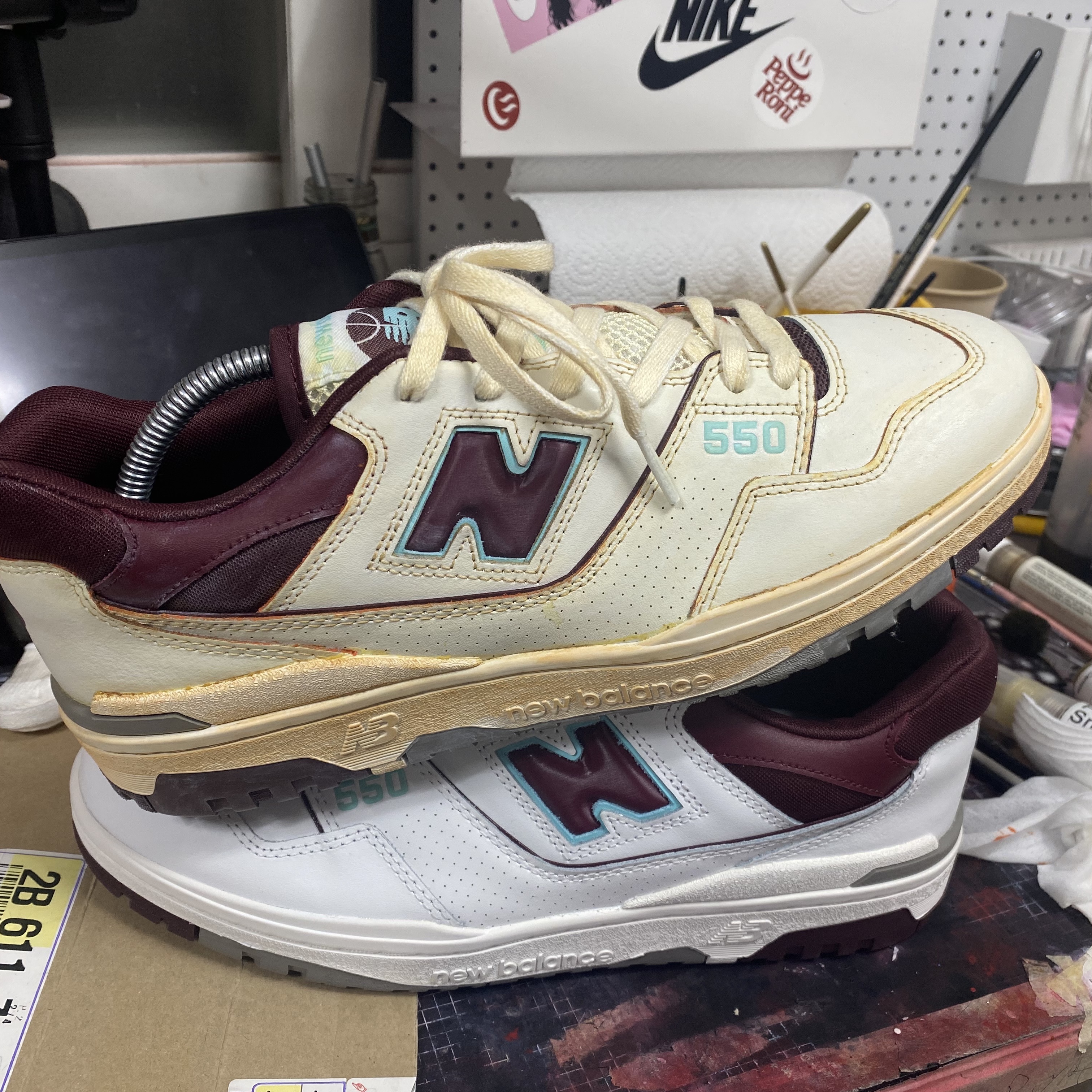 New Balance 550 Burgundy Cyan - D Standard 착용 스타일