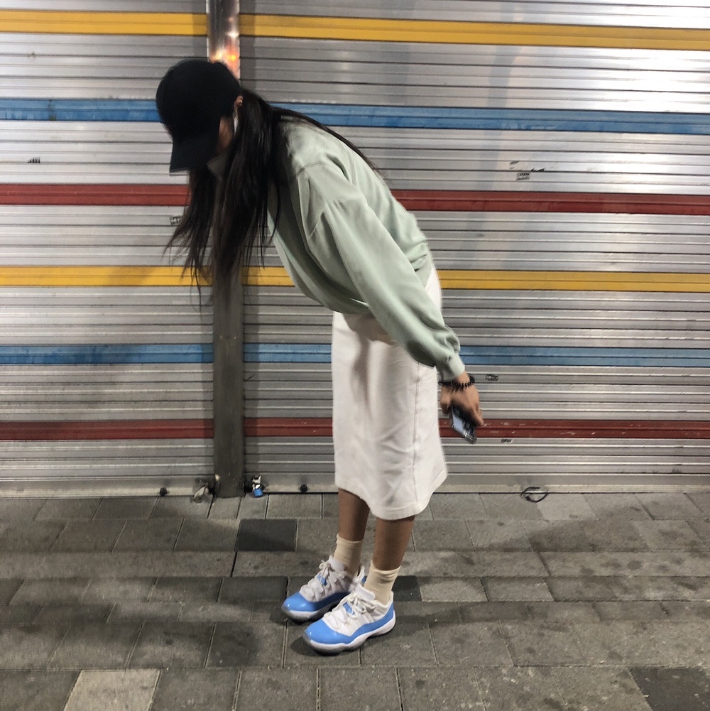 (GS) Jordan 11 Retro Low University Blue, Jordan 11 Retro Low University Blue 2017 착용 스타일 - 2