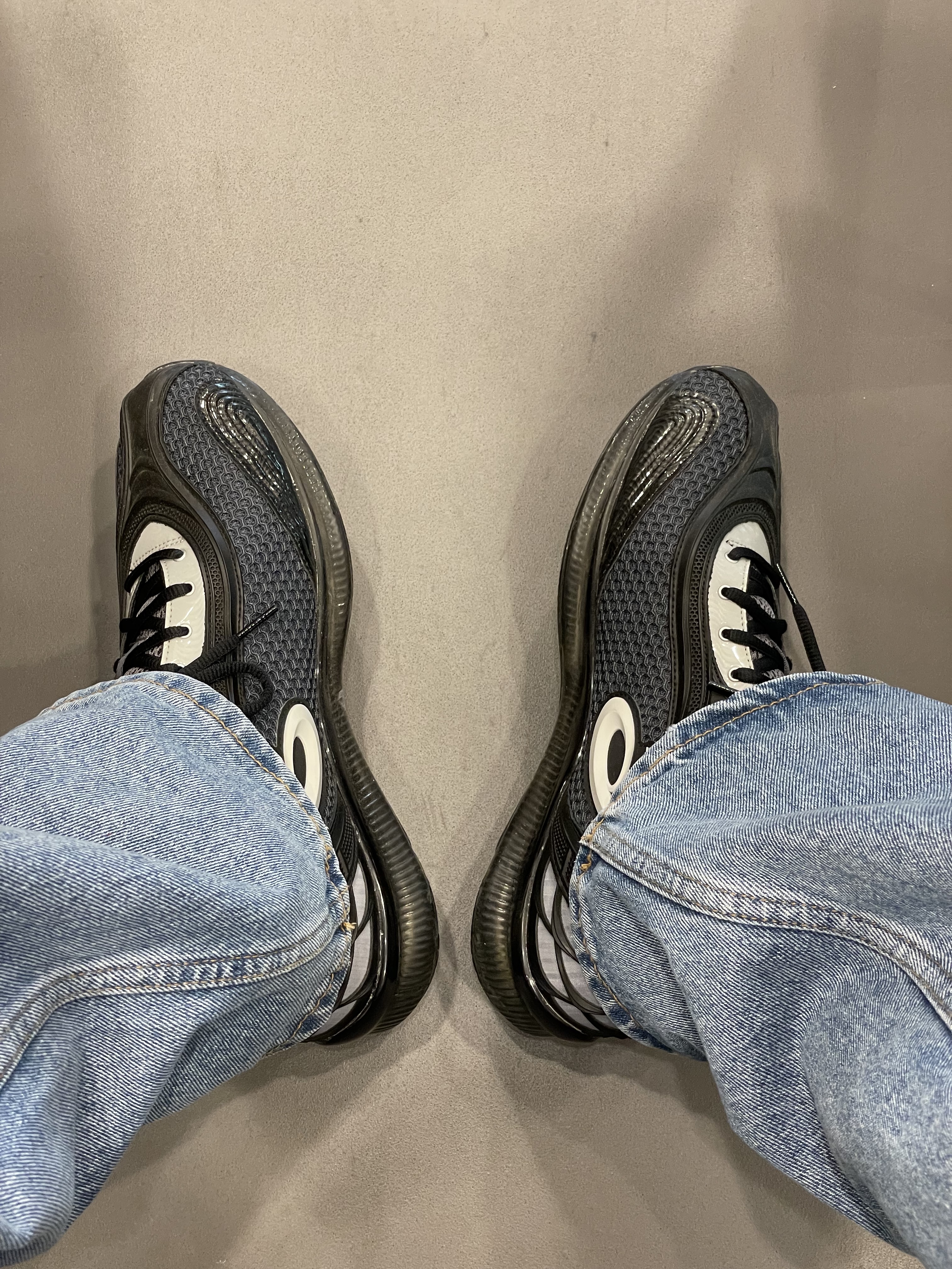 Asics x Kiko Kostadinov Gel-Sokat 2 Carrier Grey 착용 스타일 - 1
