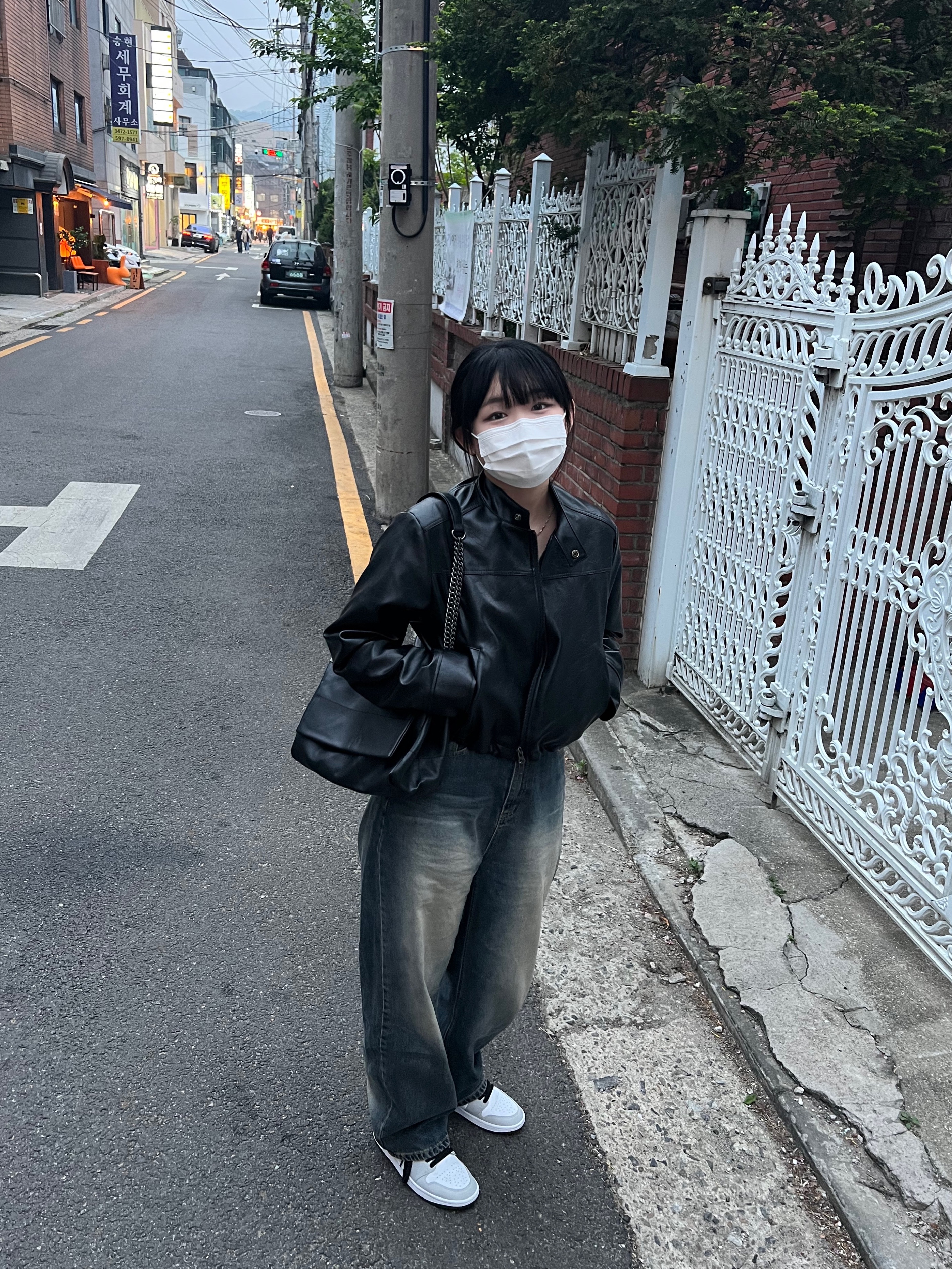 (W) Jordan 1 Mid Grey Fog 착용 스타일 - 2