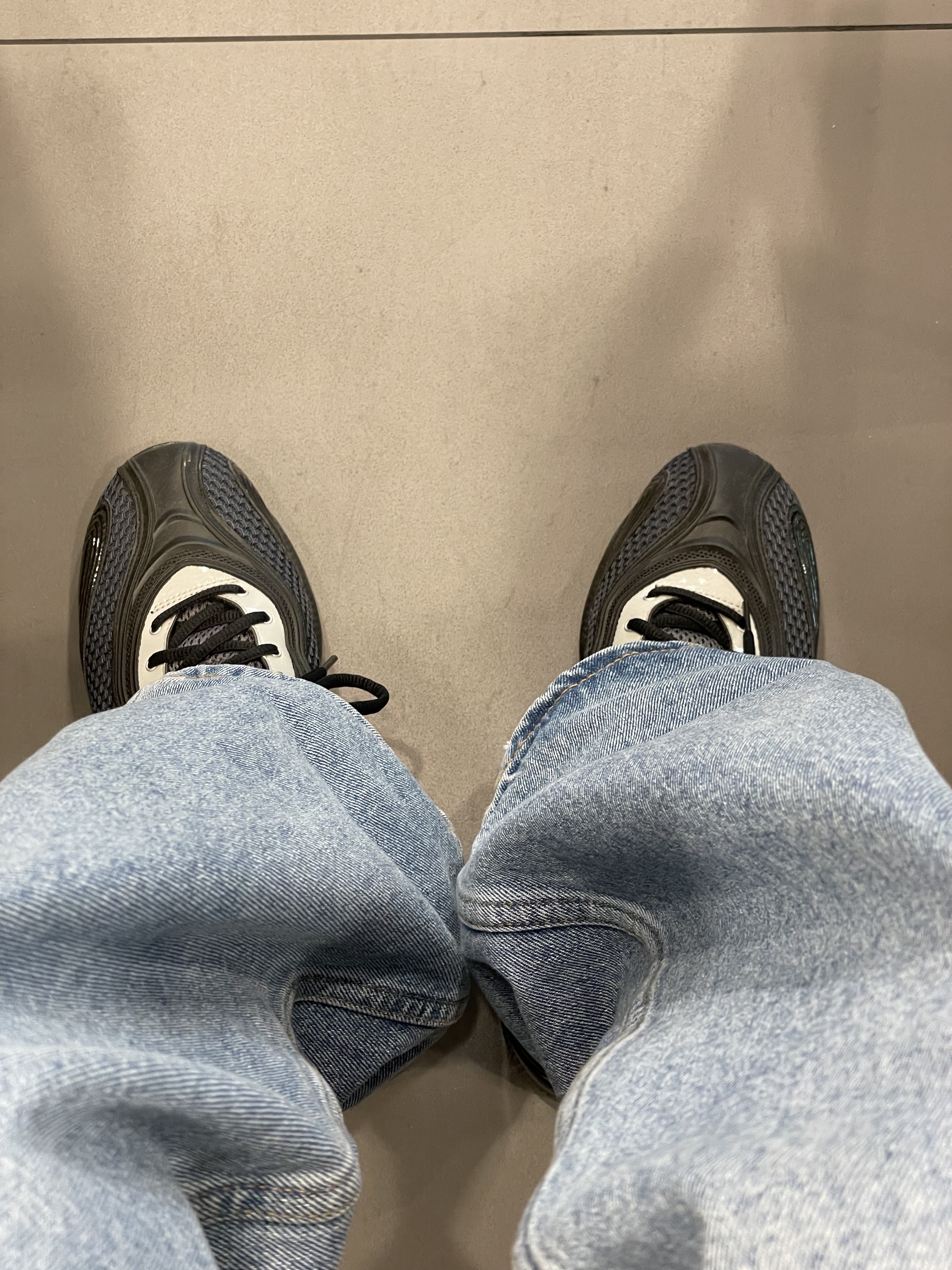 Asics x Kiko Kostadinov Gel-Sokat 2 Carrier Grey 착용 스타일 - 2