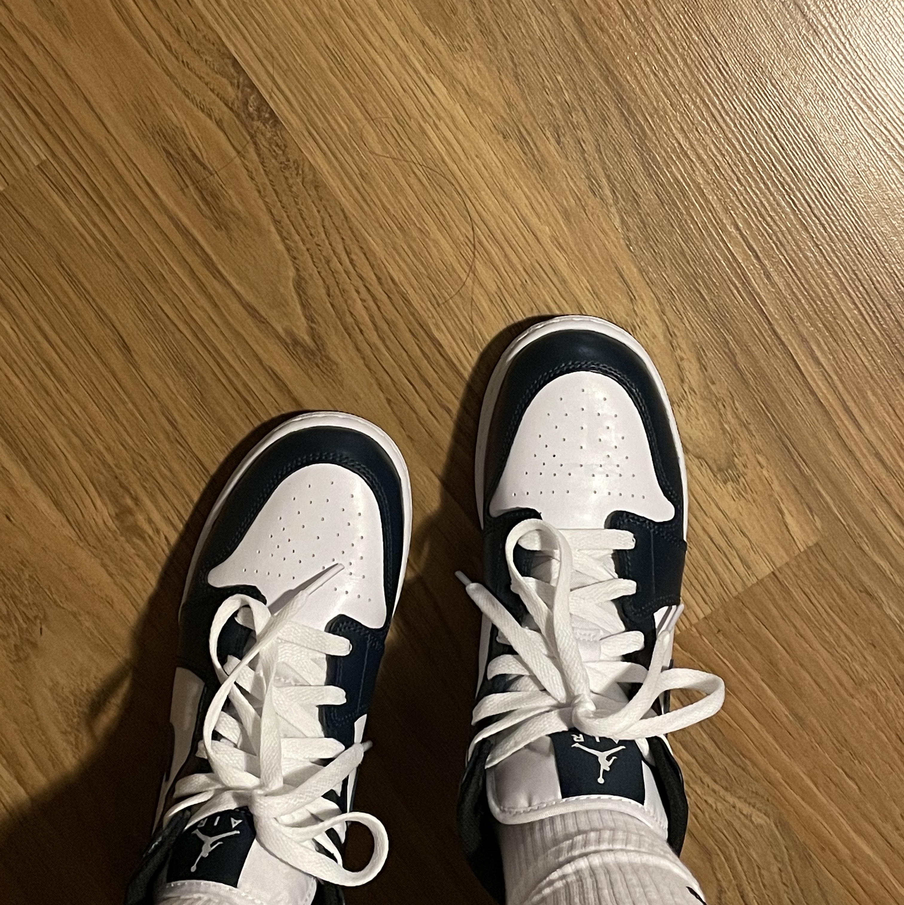 (GS) Jordan 1 Mid Dark Teal, Jordan 1 Mid Dark Teal 착용 스타일 - 1