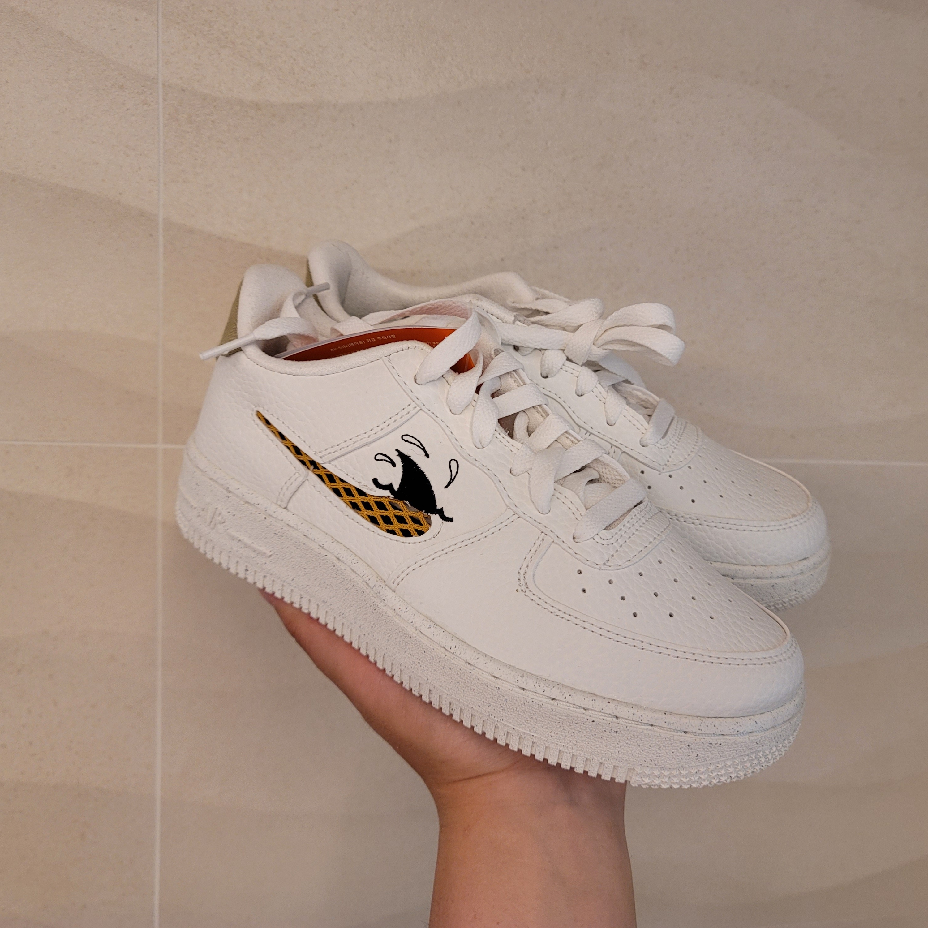 (GS) Nike Air Force 1 LV8 Next Nature Sun Club Sail 착용 스타일 - 1