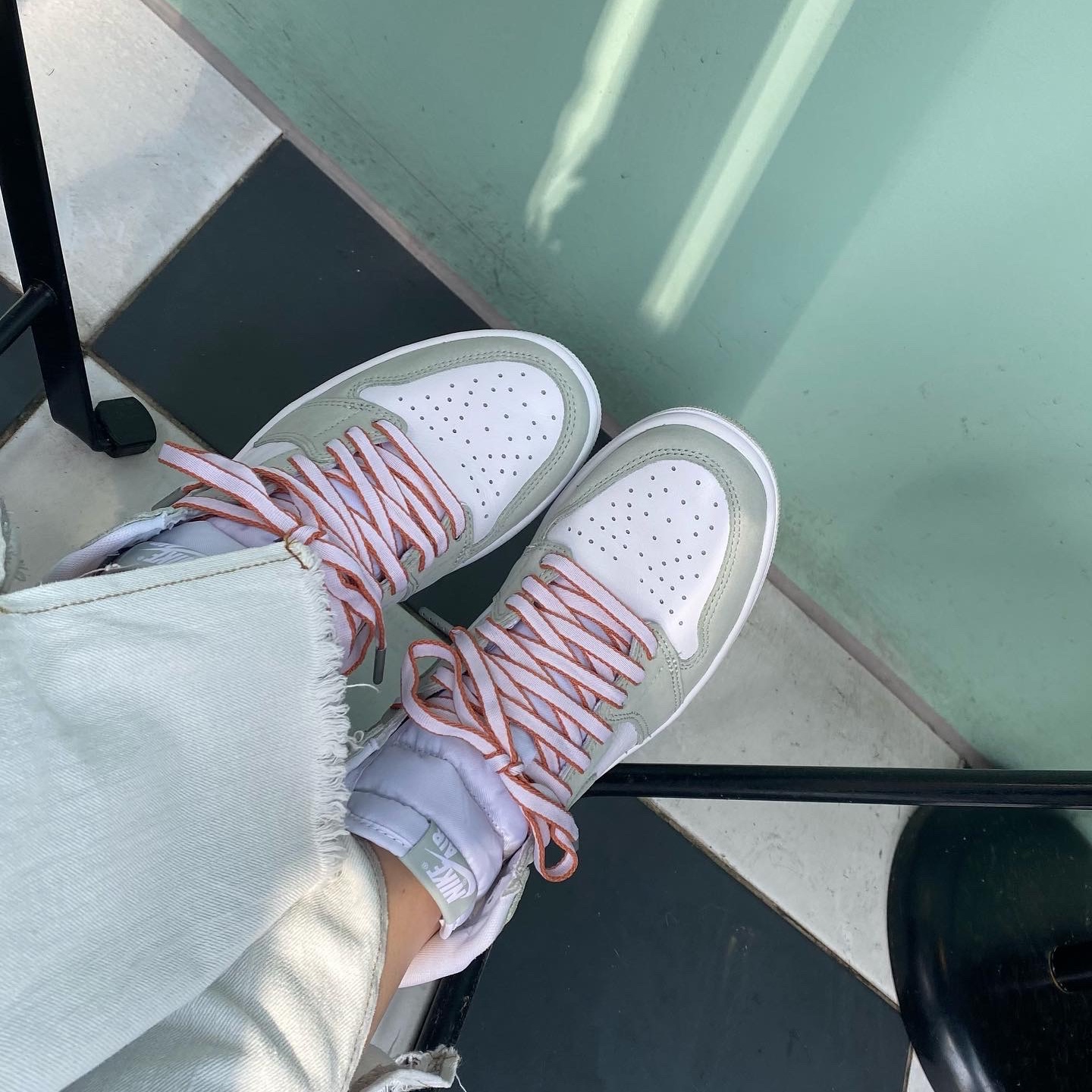 (W) Jordan 1 Retro High OG Seafoam 착용 스타일