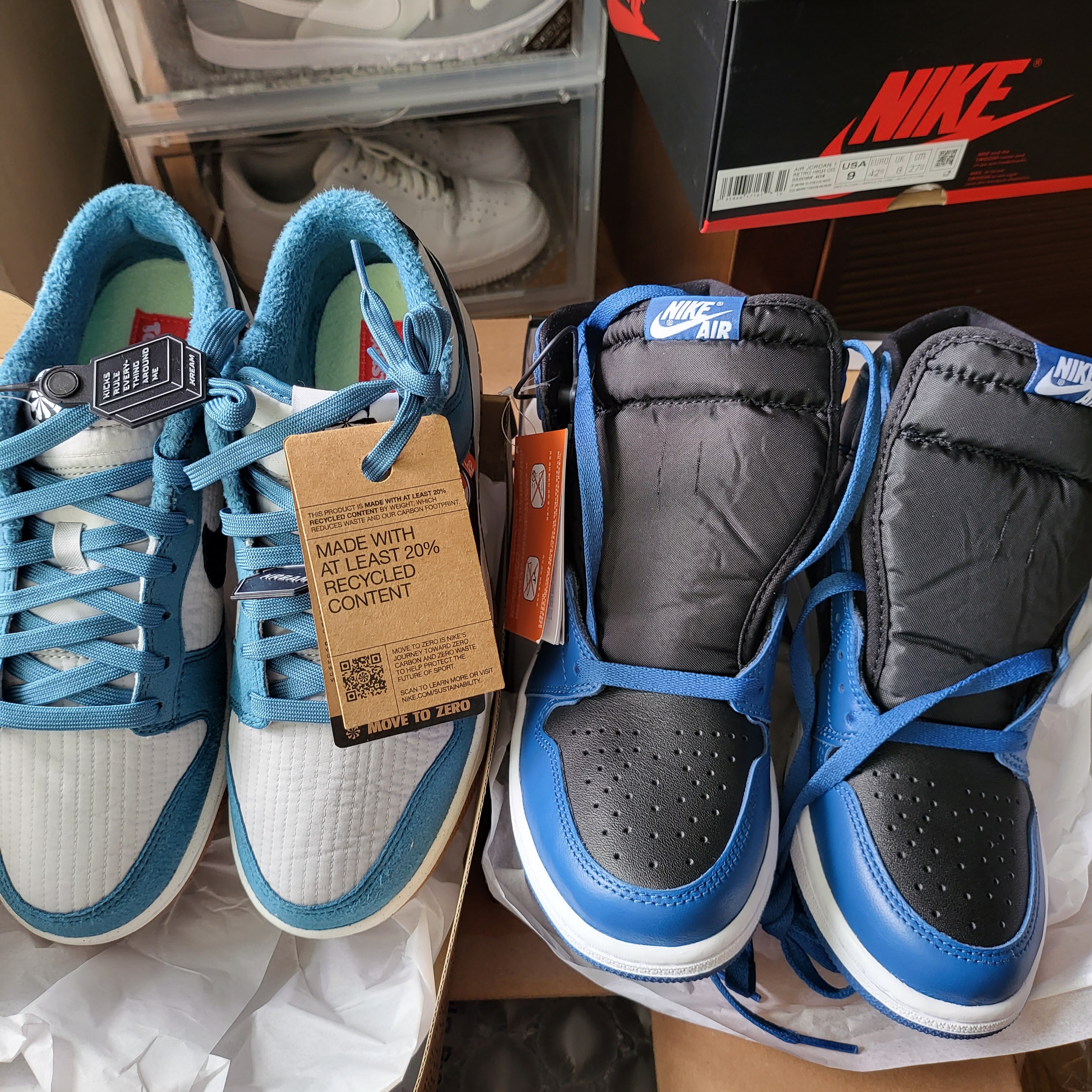 Jordan 1 Retro High OG Dark Marina Blue, Nike Dunk Low Retro Next Nature Riftblue 착용 스타일