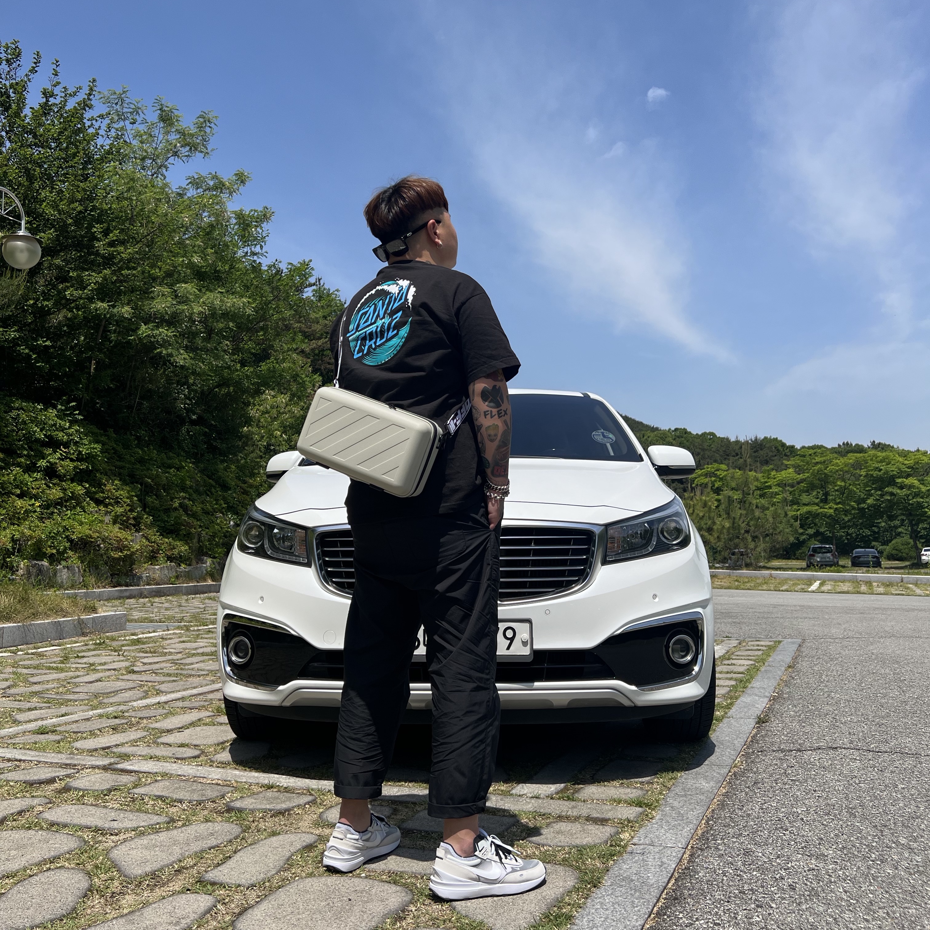 Nike Waffle One Infinite Lilac, Off-White x Amore Pacific Protection Box (Without Cosmetics) 착용 스타일