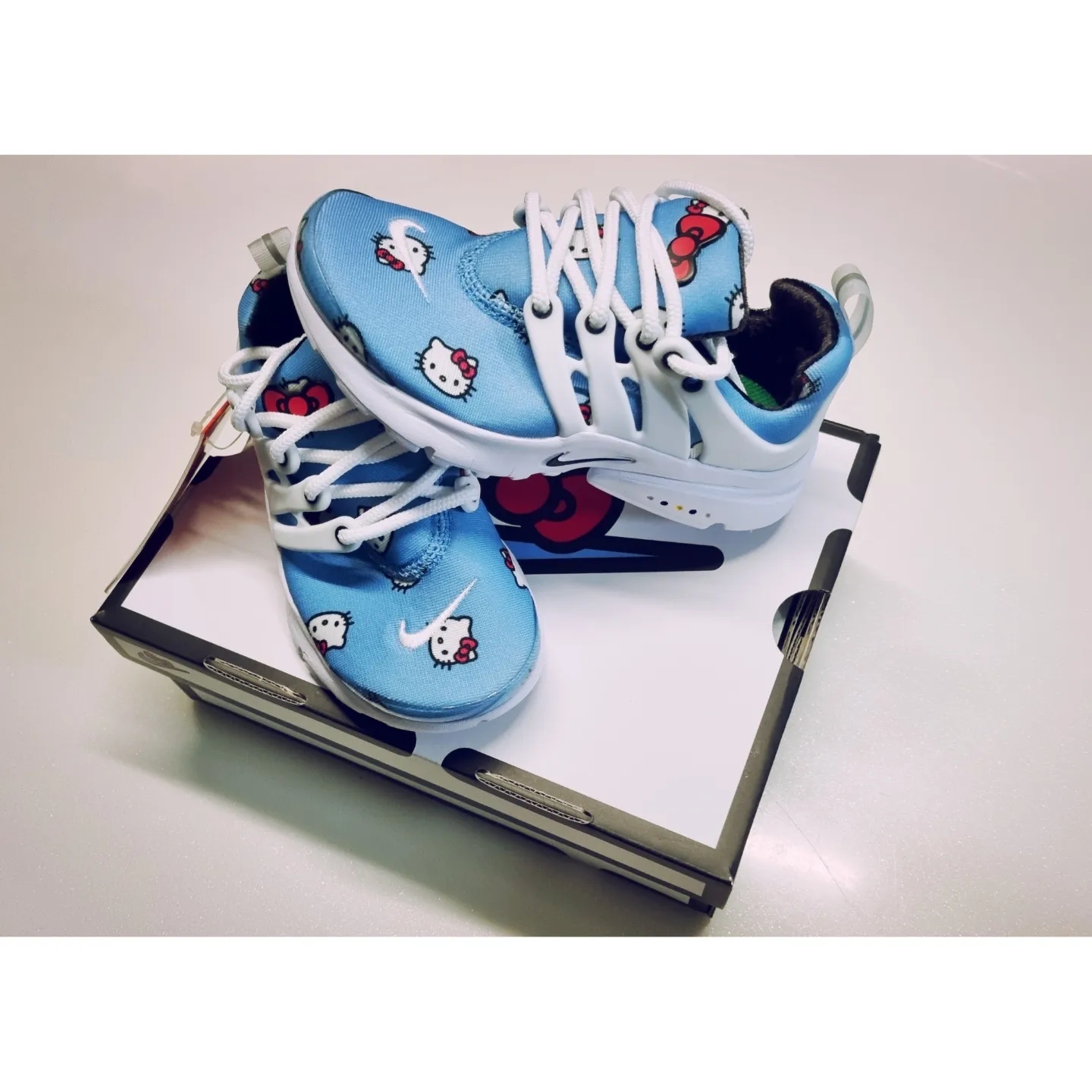 (PS) Nike x Hello Kitty Air Presto University Blue 착용 스타일 - 2