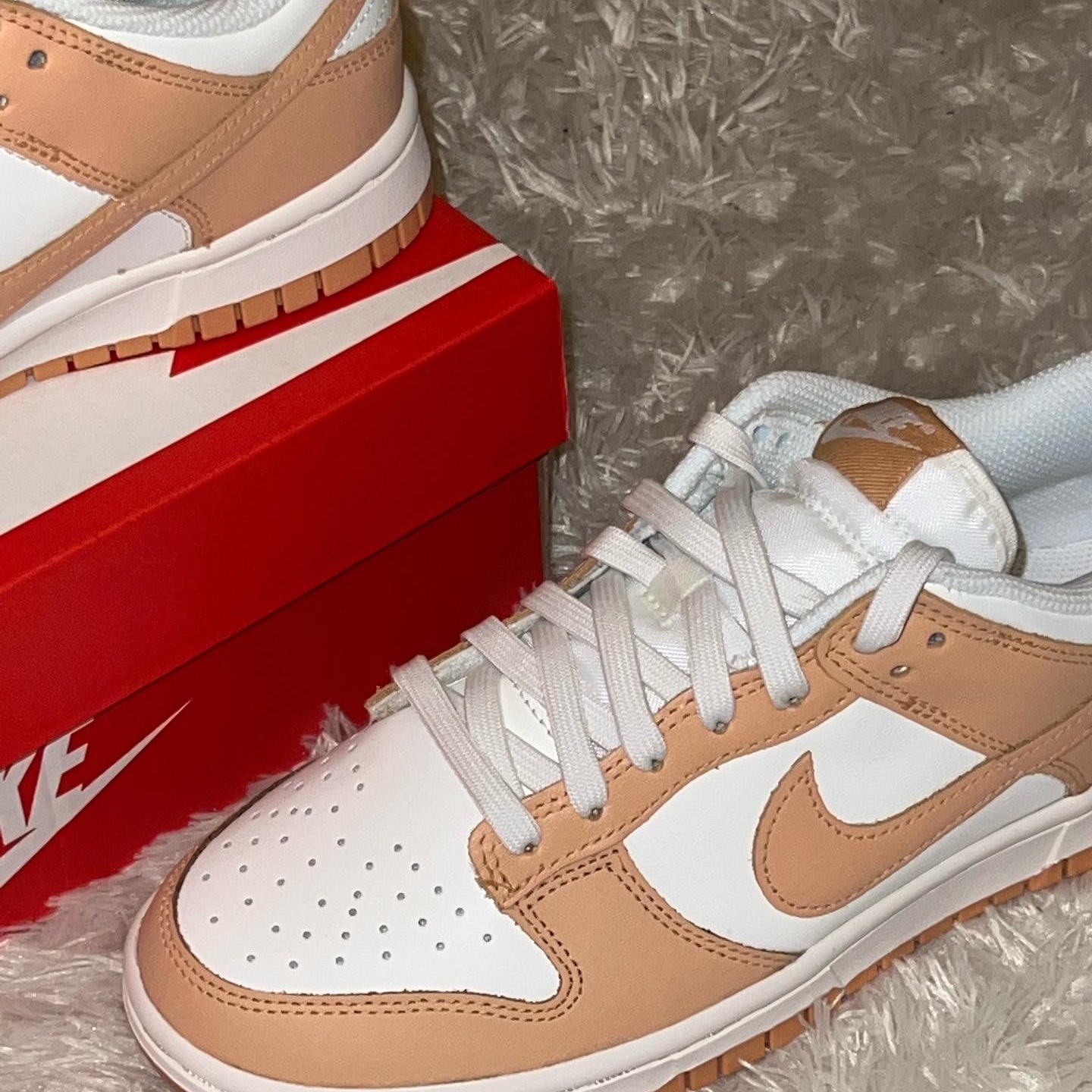 (W) Nike Dunk Low Harvest Moon 착용 스타일 - 2