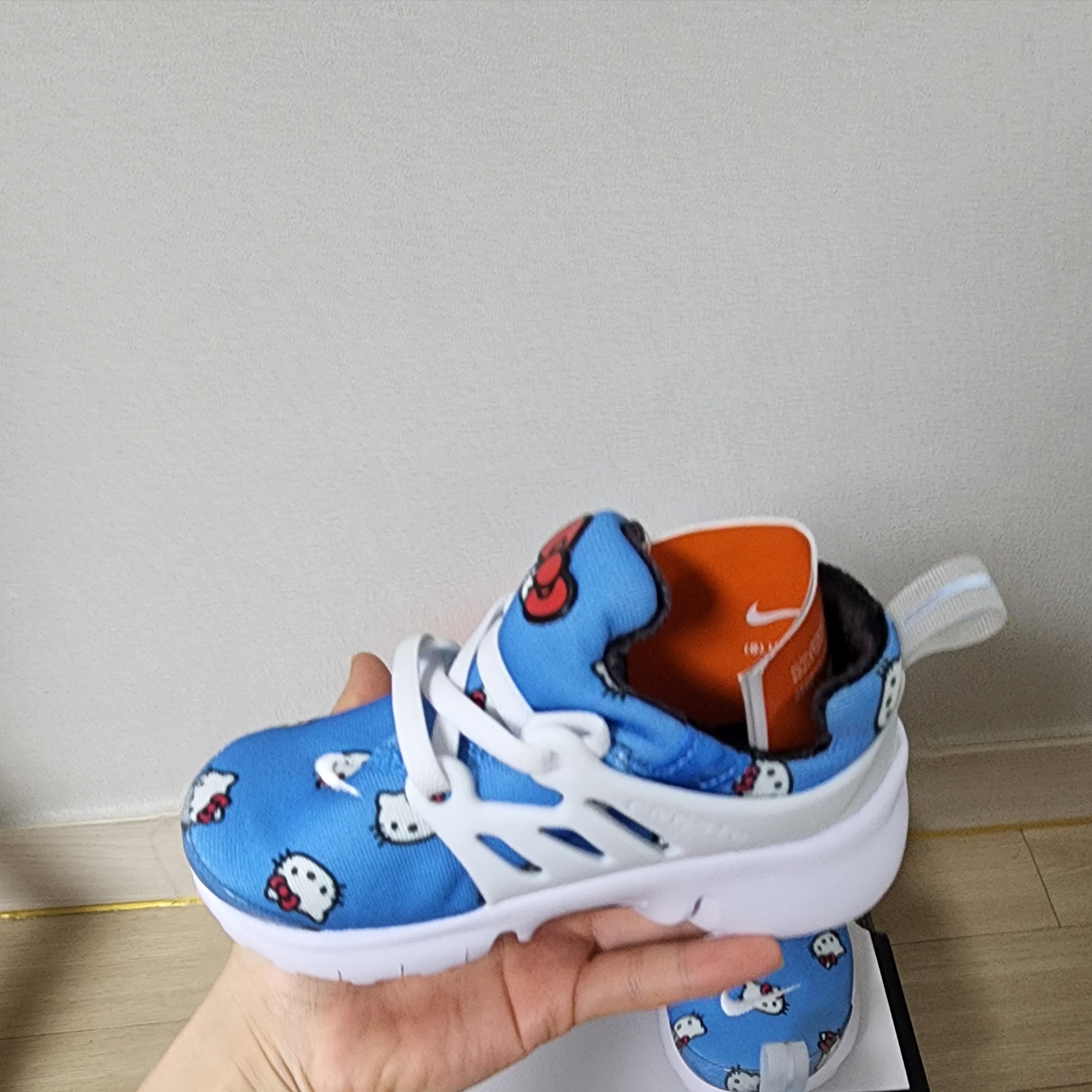 (PS) Nike x Hello Kitty Air Presto University Blue, (TD) Nike x Hello Kitty Air Presto University Blue 착용 스타일 - 4
