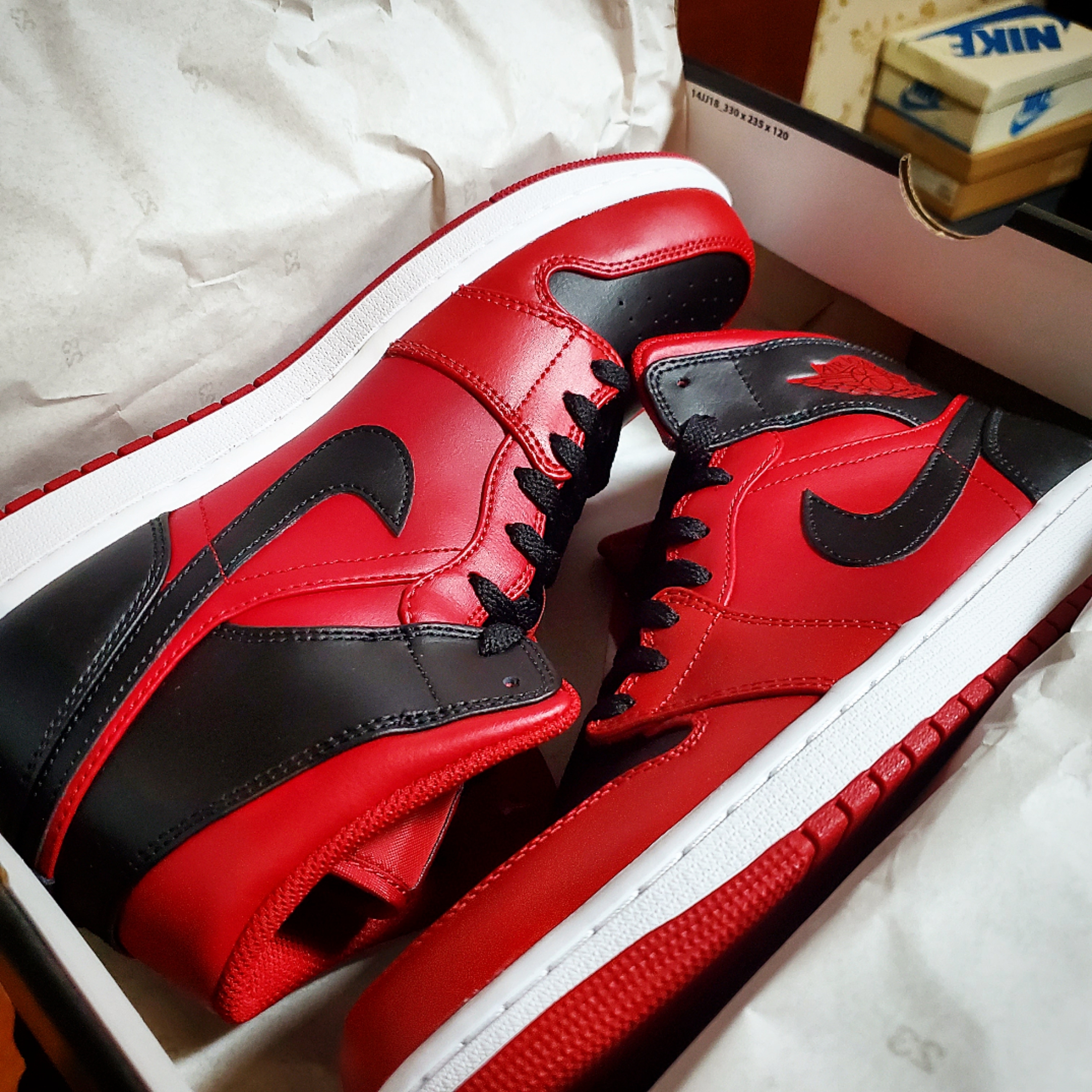 Jordan 1 Mid Reverse Bred 착용 스타일