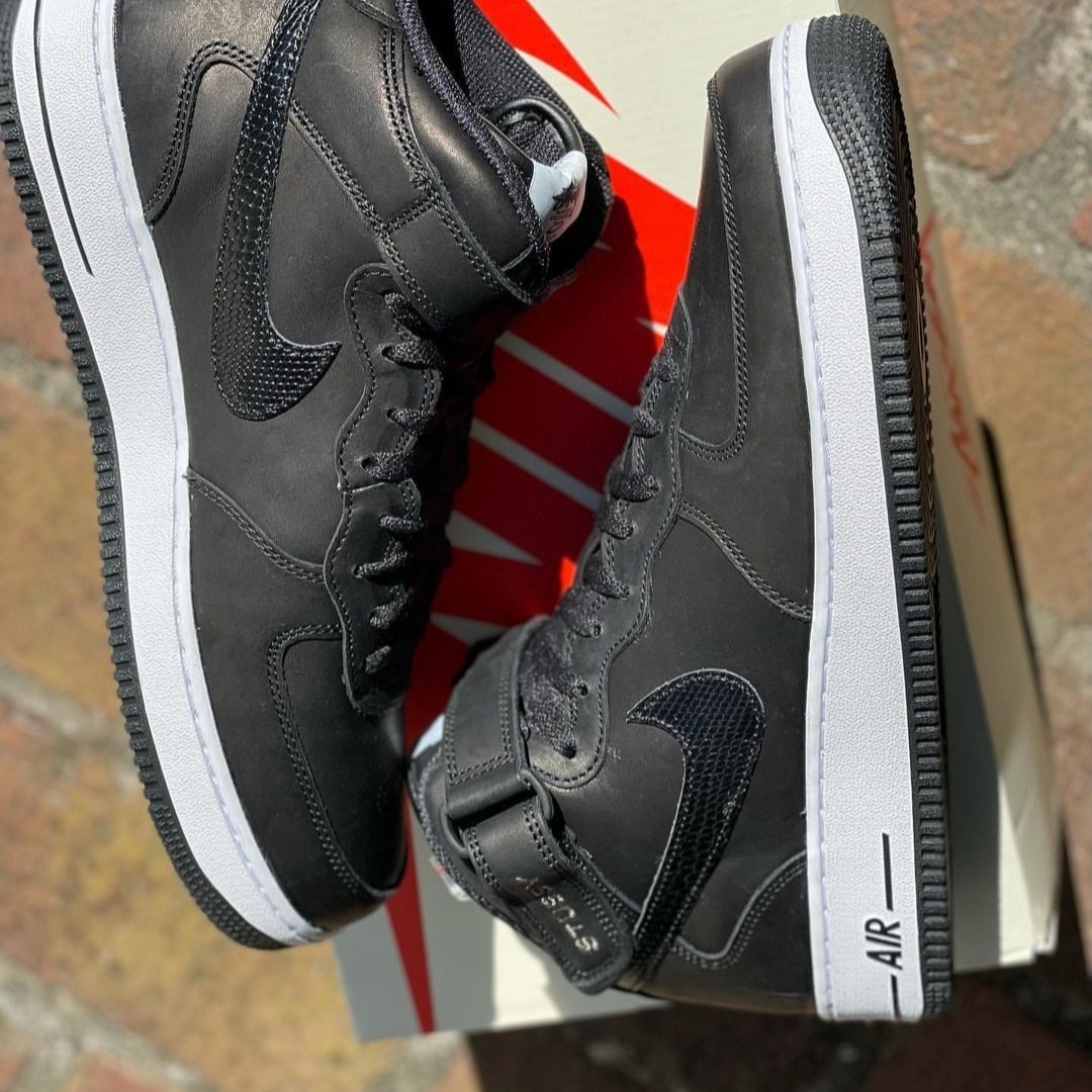Nike x Stussy Air Force 1 '07 Mid SP Black 착용 스타일 - 4