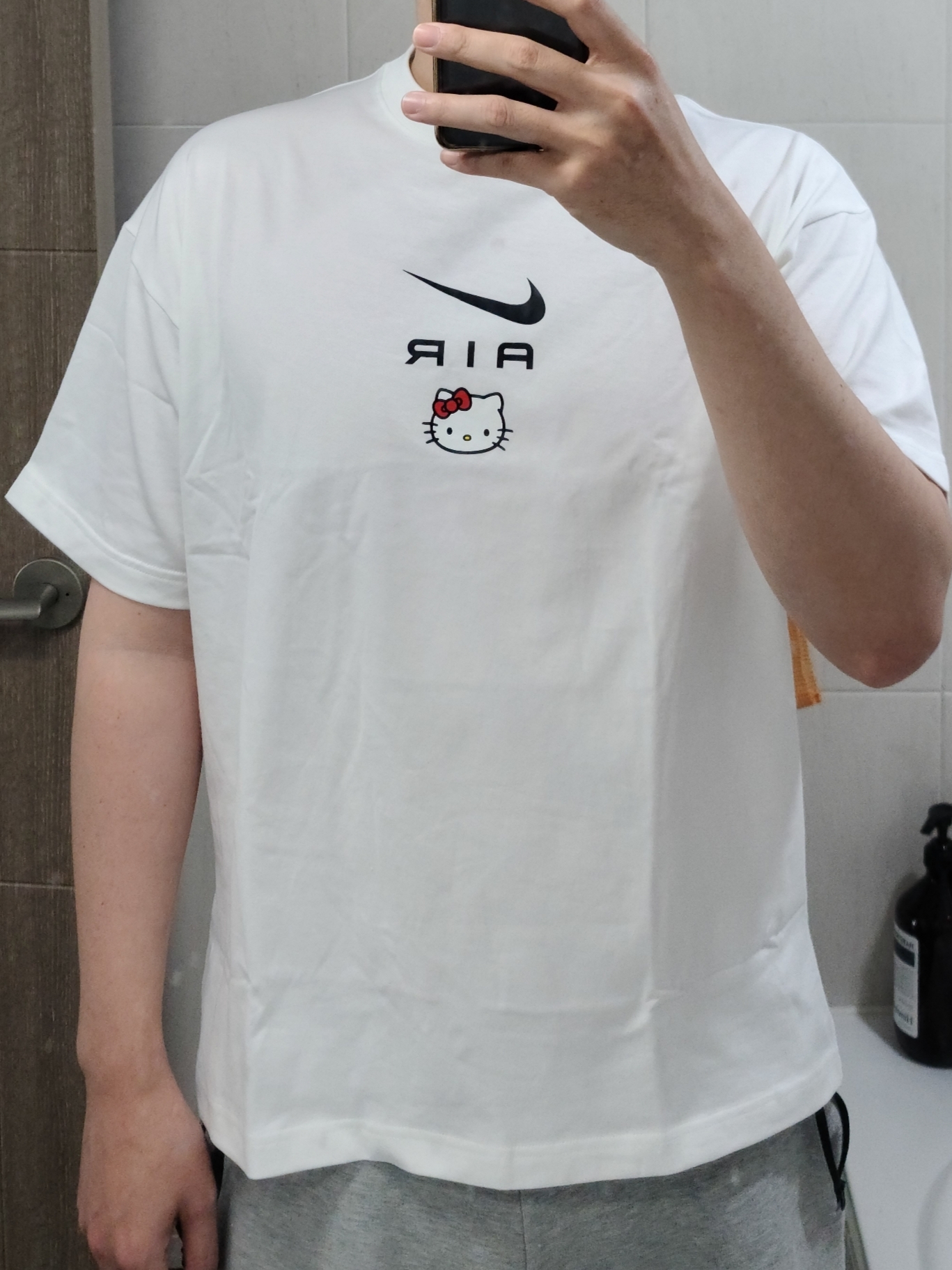 Nike x Hello Kitty NRG Fleece Hoodie Blue - Asia, Nike x Hello Kitty NRG Air T-Shirt White - Asia 착용 스타일 - 2