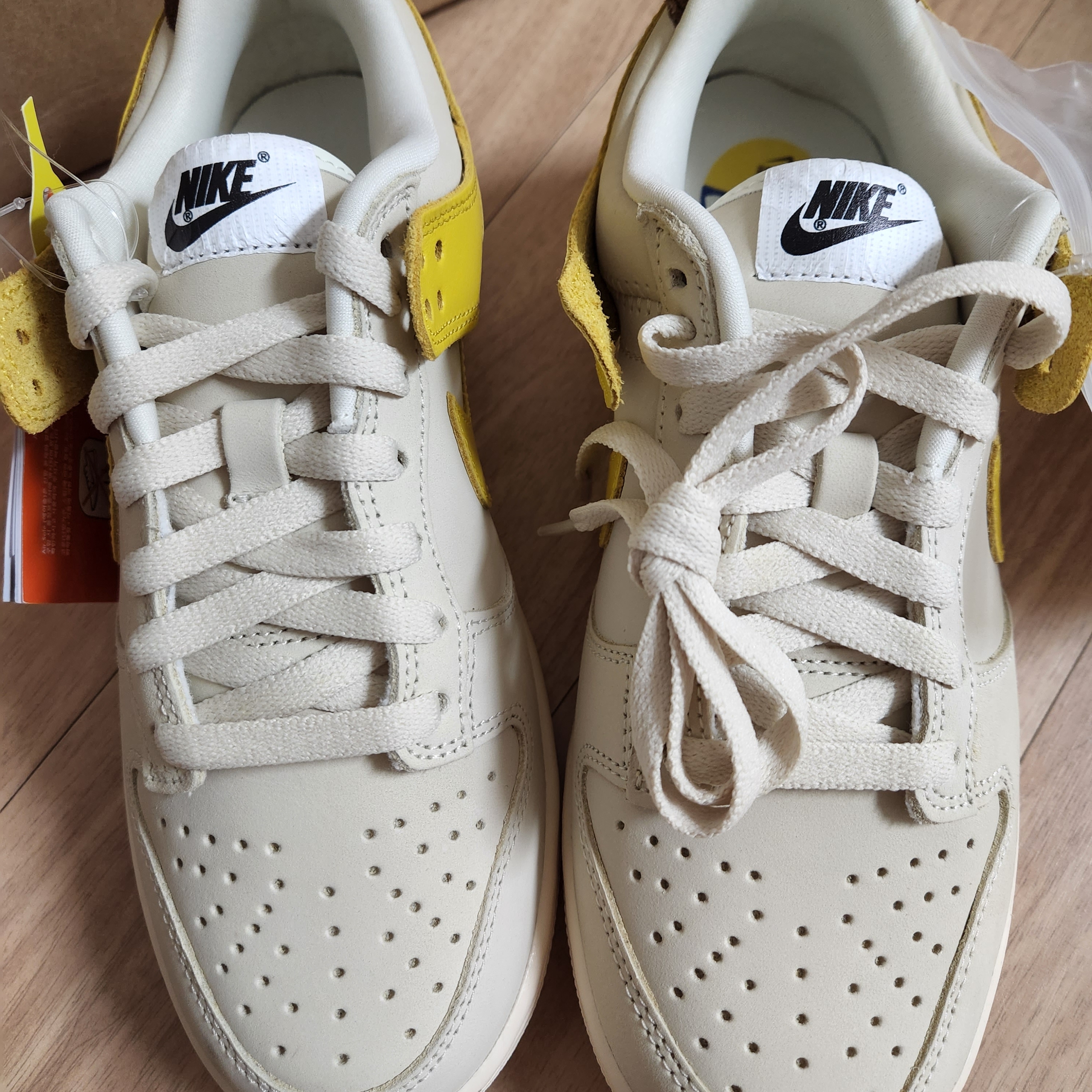 (W) Nike Dunk Low LX Banana 착용 스타일