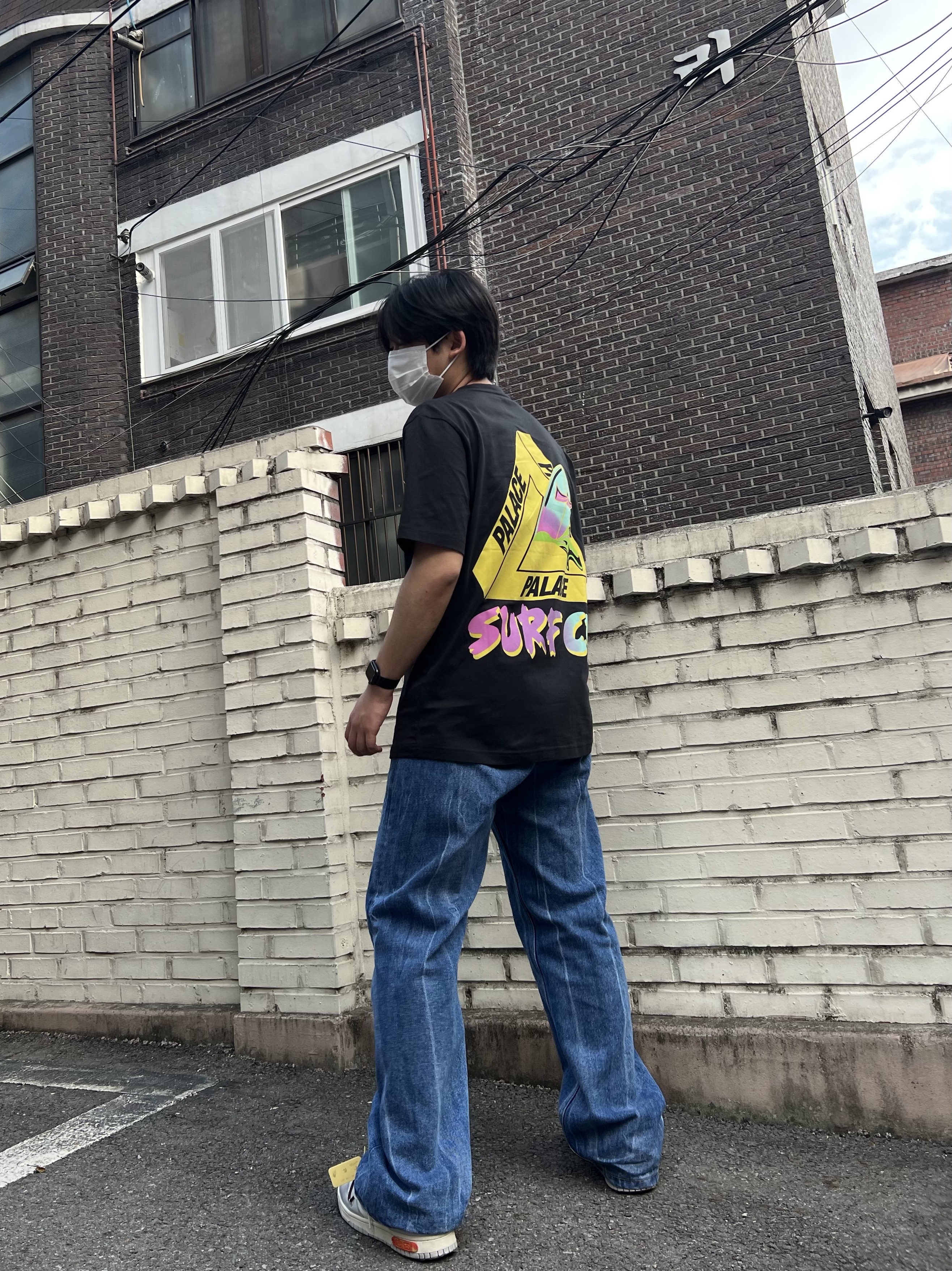 Nike x Off-White Dunk Low The 50 - Lot 46, Palace Tri-Surf Co T-Shirt Black - 22SS 착용 스타일 - 1