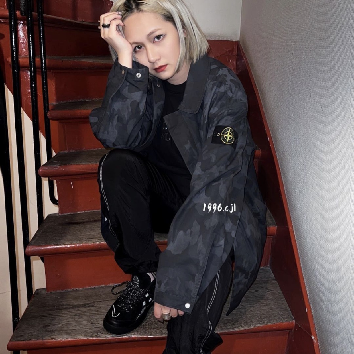 Supreme x Stone Island Reactive Ice Camo Ripstop Jacket Black - 22SS 착용 스타일 - 1