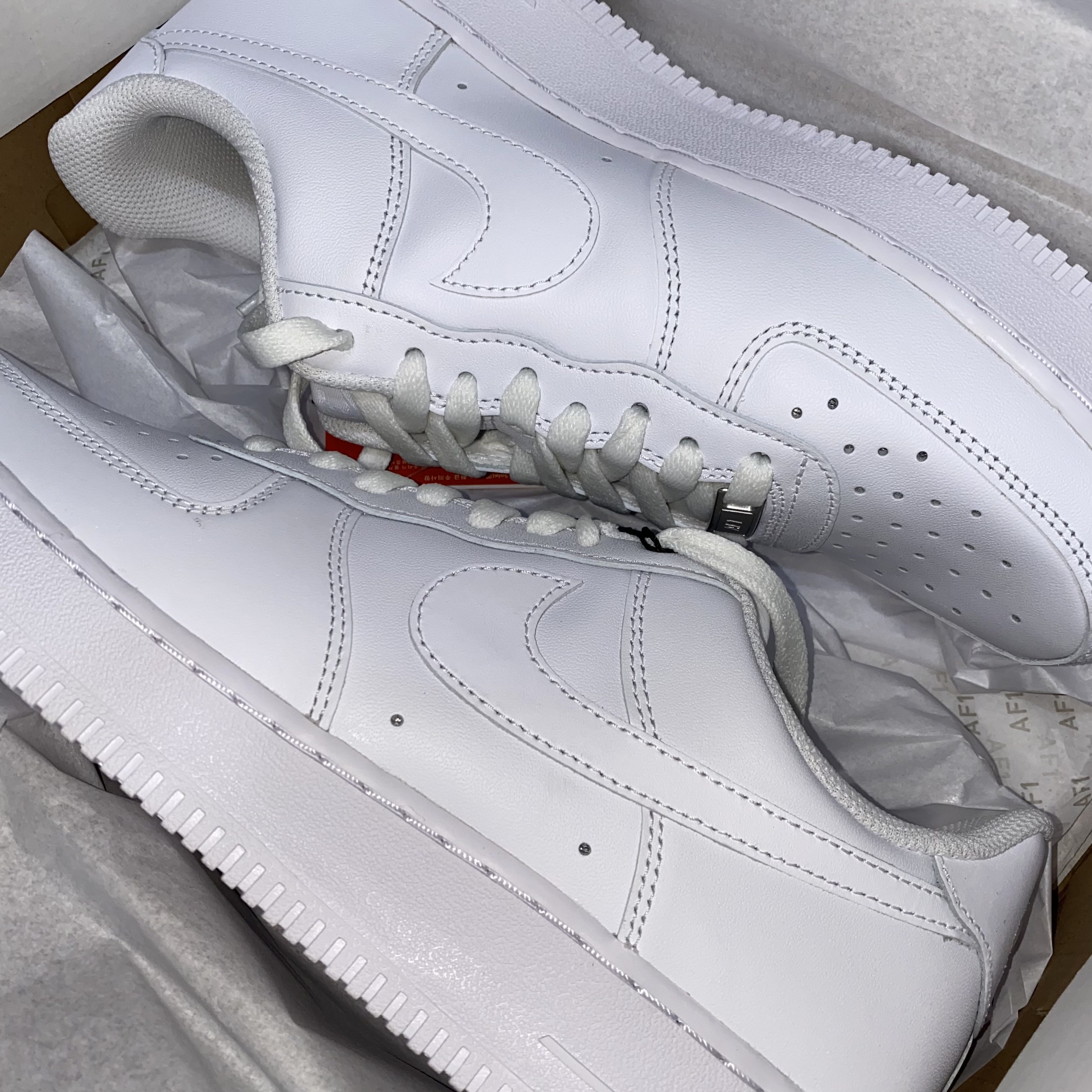 Nike Air Force 1 '07 Low White 착용 스타일