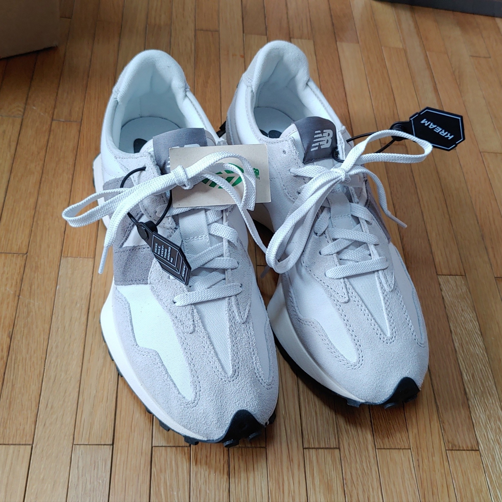 New Balance 327 Nimbus Cloud Rain Cloud 착용 스타일 - 4