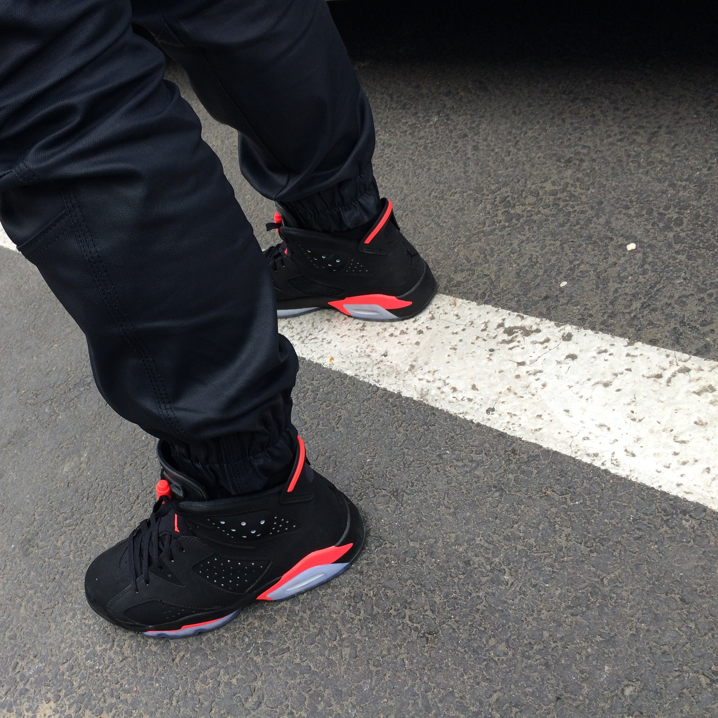 Jordan 6 Retro Infrared 2019, Jordan 6 Retro Infrared 2014 착용 스타일