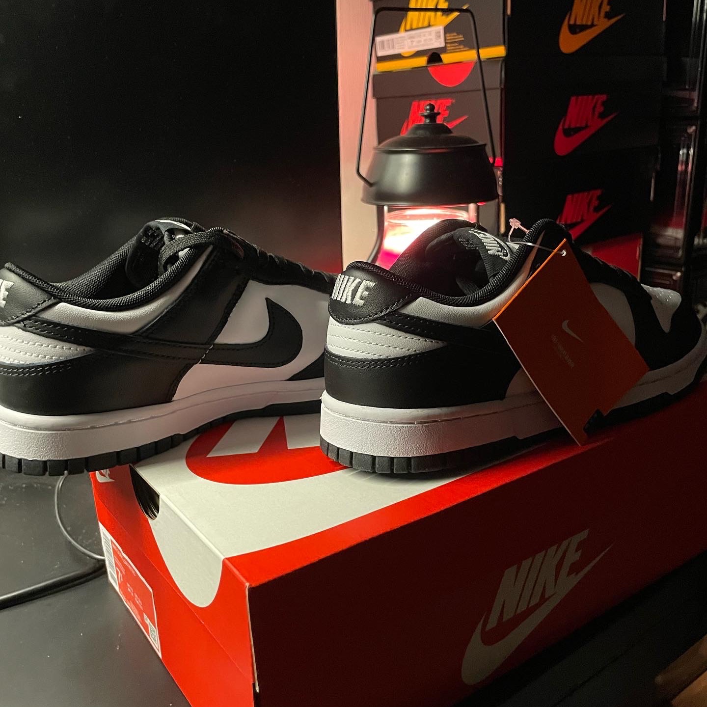 Nike Dunk Low Retro Black 착용 스타일 - 2