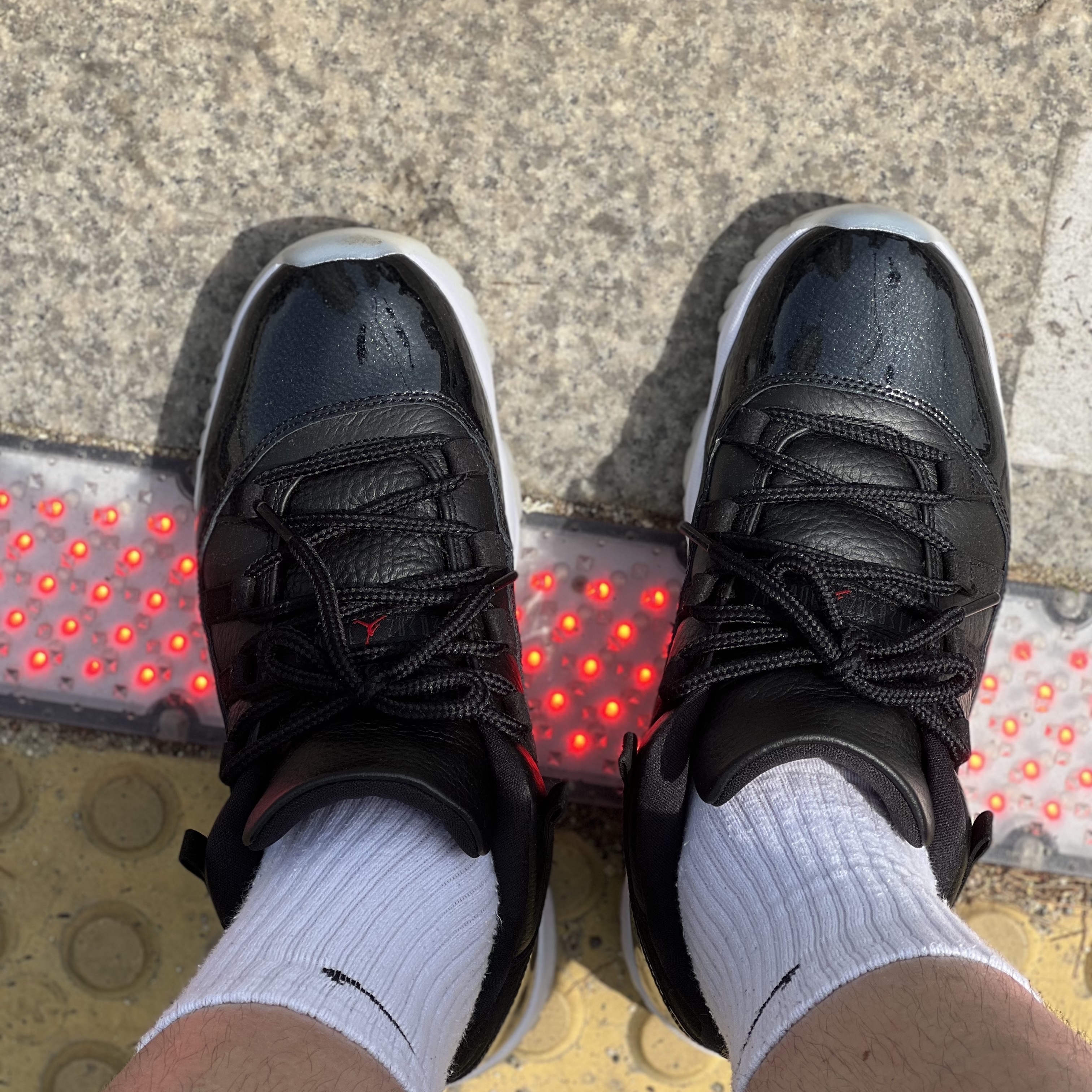 Jordan 11 Retro Low 72-10 착용 스타일