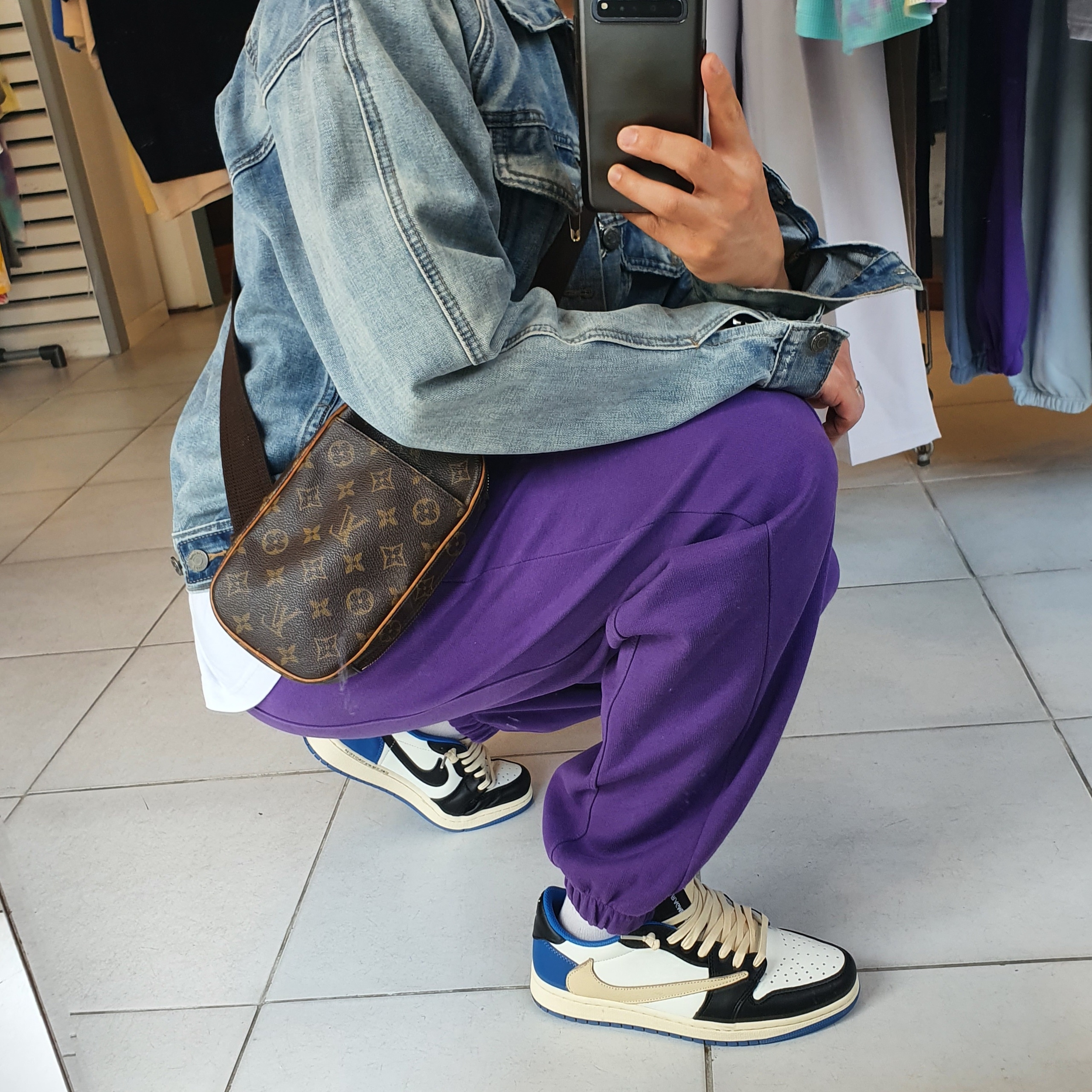 Jordan 1 x Travis Scott x Fragment Retro Low OG SP Military Blue 착용 스타일