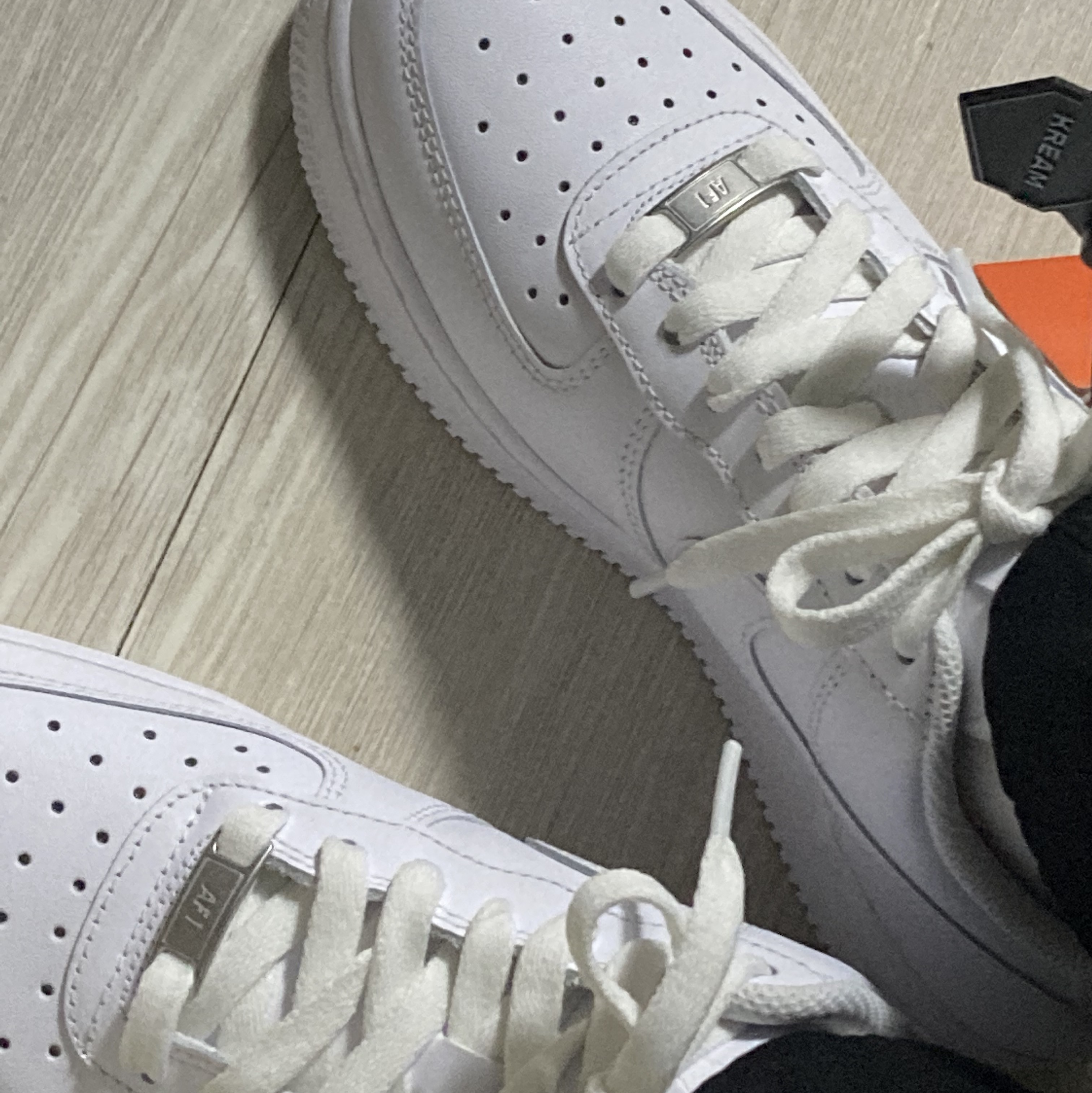 (W) Nike Air Force 1 '07 Low White 착용 스타일