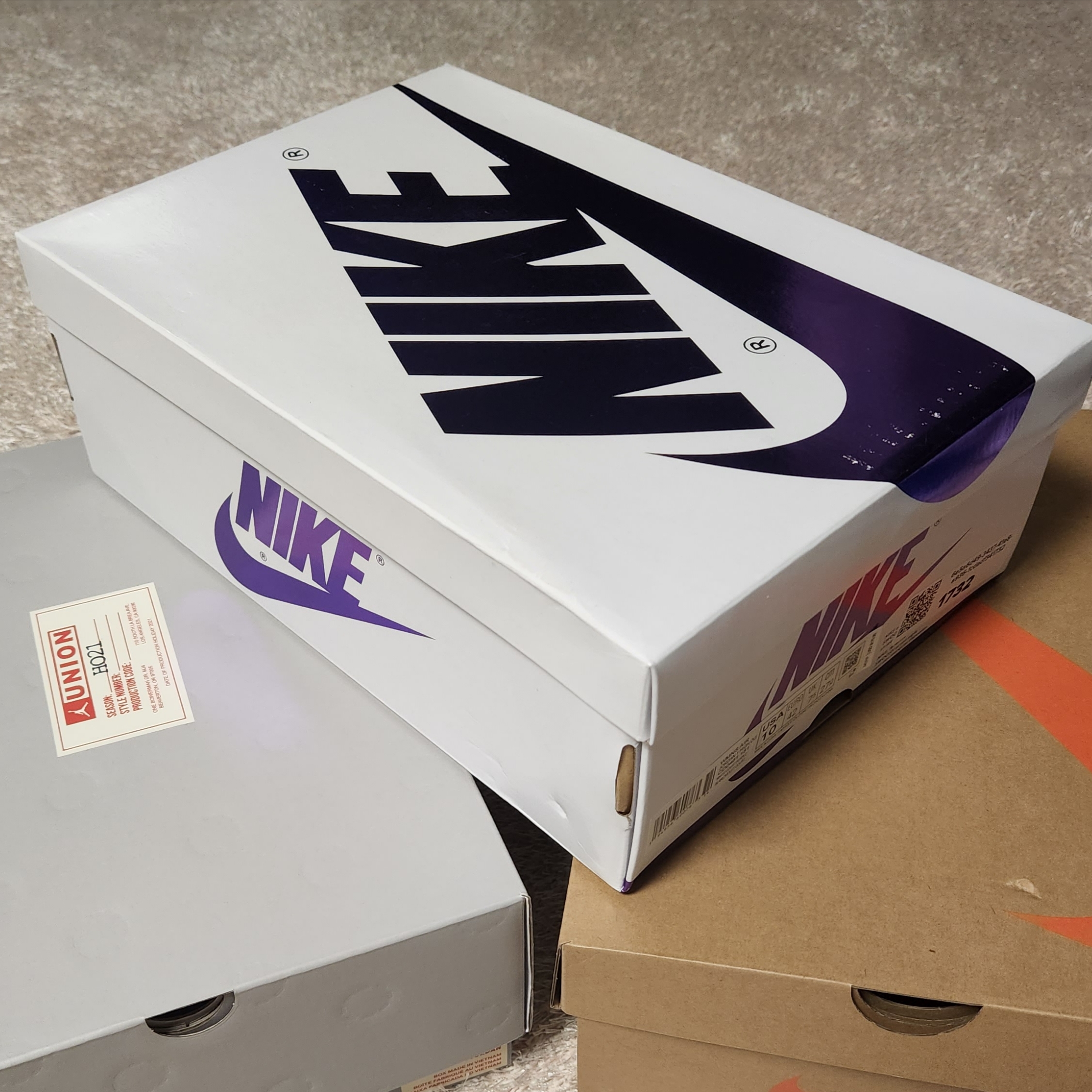 (W) Jordan 1 High OG Court Purple 착용 스타일 - 3
