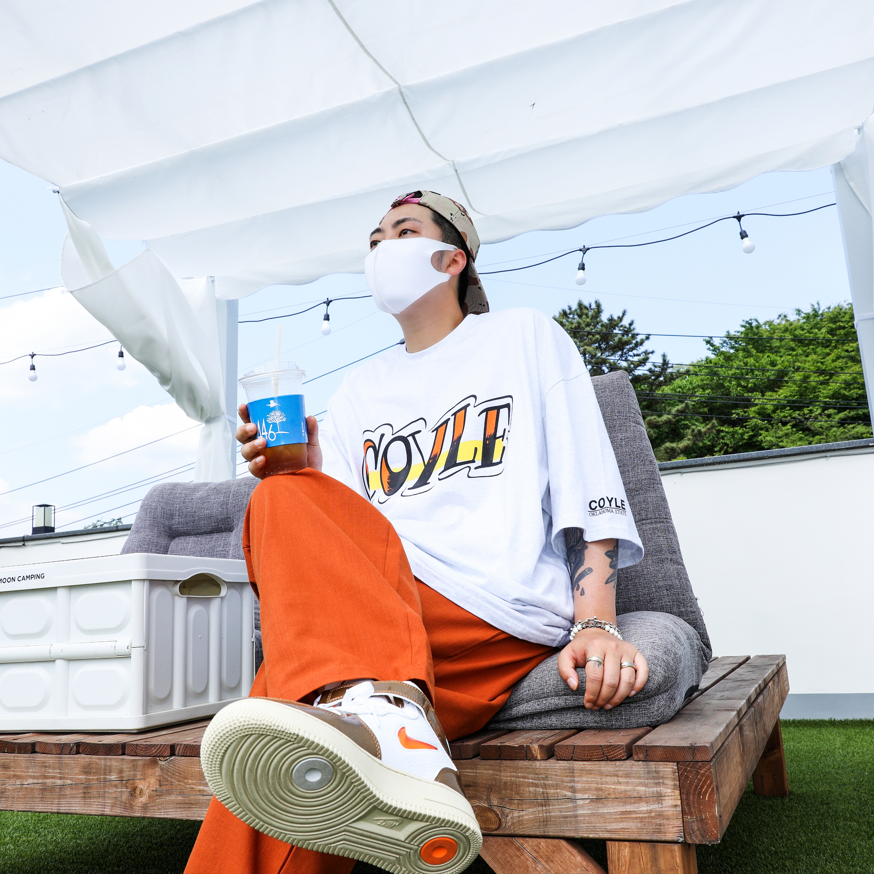 Nike Air Force 1 Mid QS Ale Brown 착용 스타일 - 1