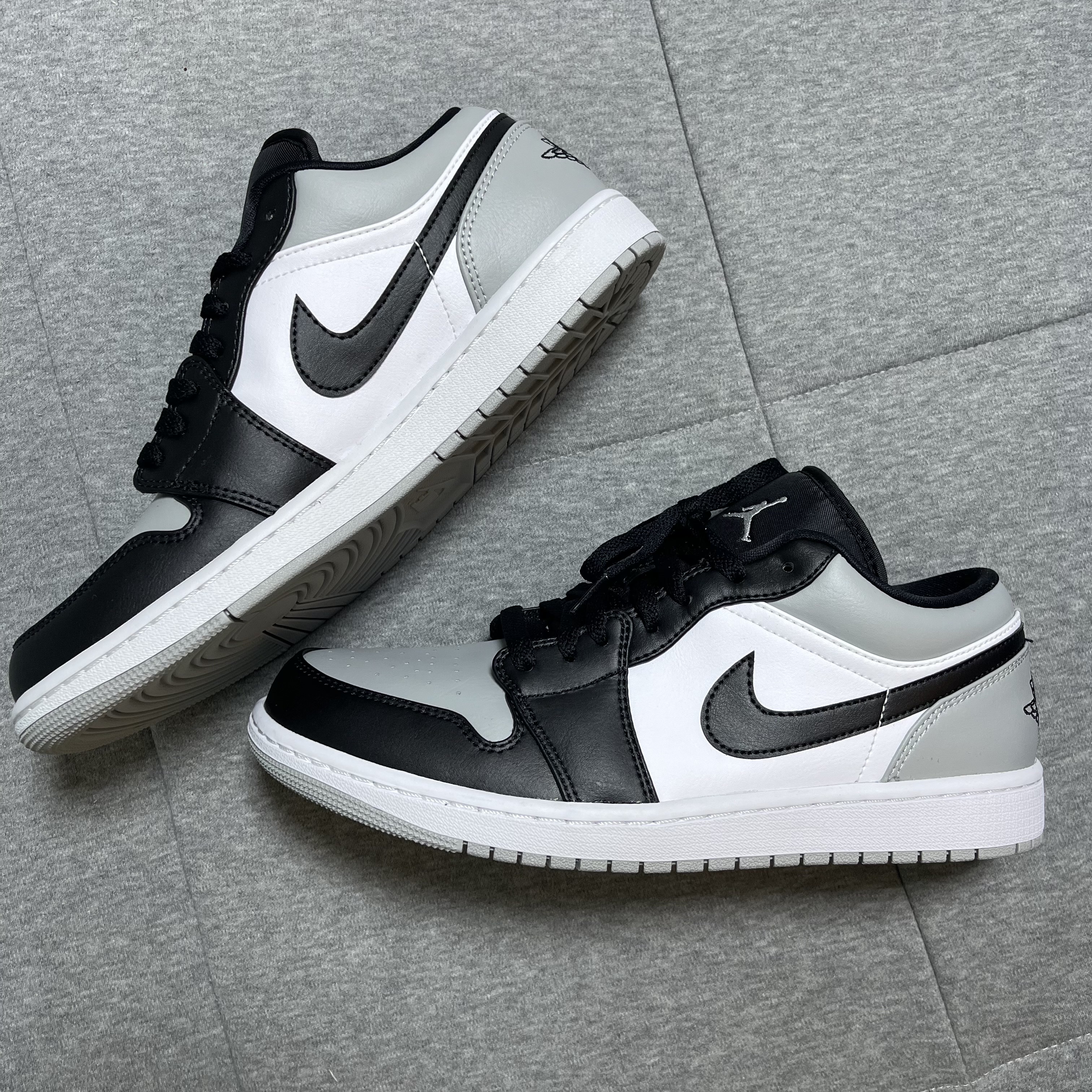 Jordan 1 Low Light Smoke Grey Black 착용 스타일 - 1