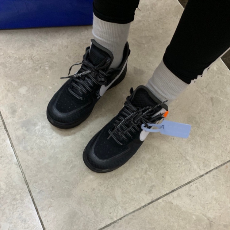 Nike x Off-White Air Force 1 Low Black White 착용 스타일