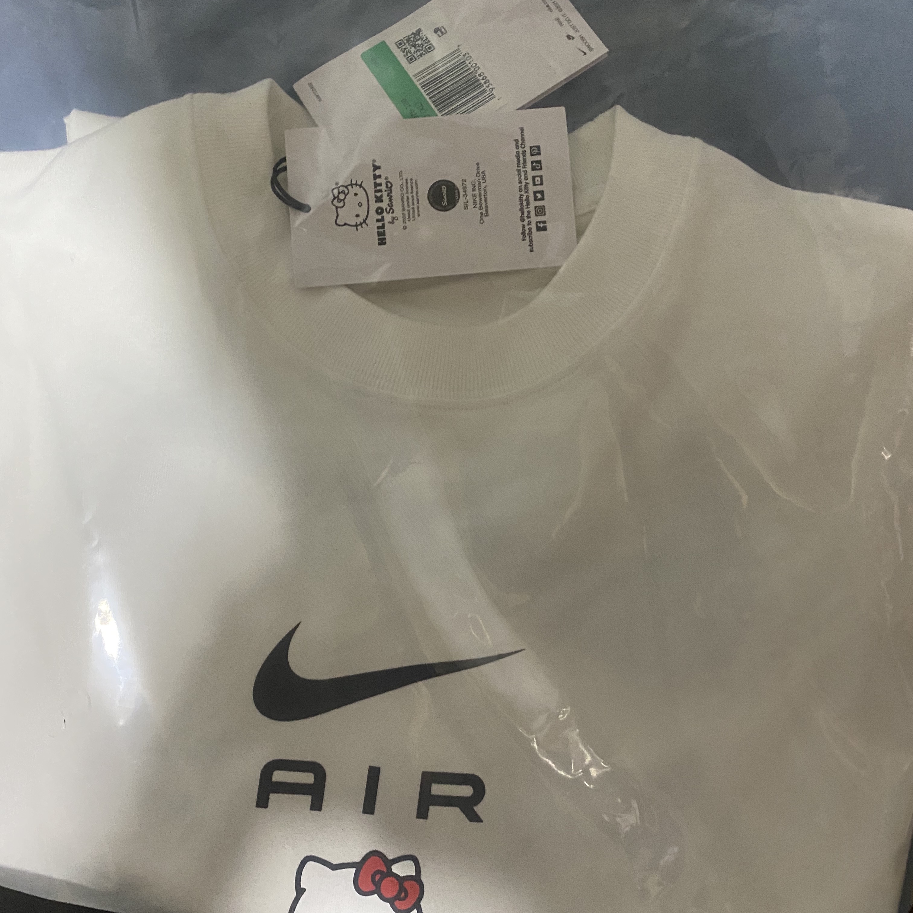 Nike x Hello Kitty NRG Air T-Shirt White - Asia 착용 스타일