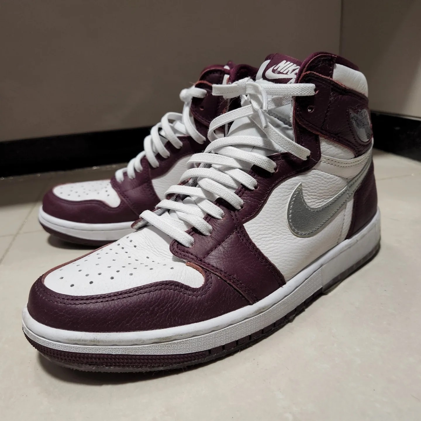 Jordan 1 Retro High OG Bordeaux 착용 스타일