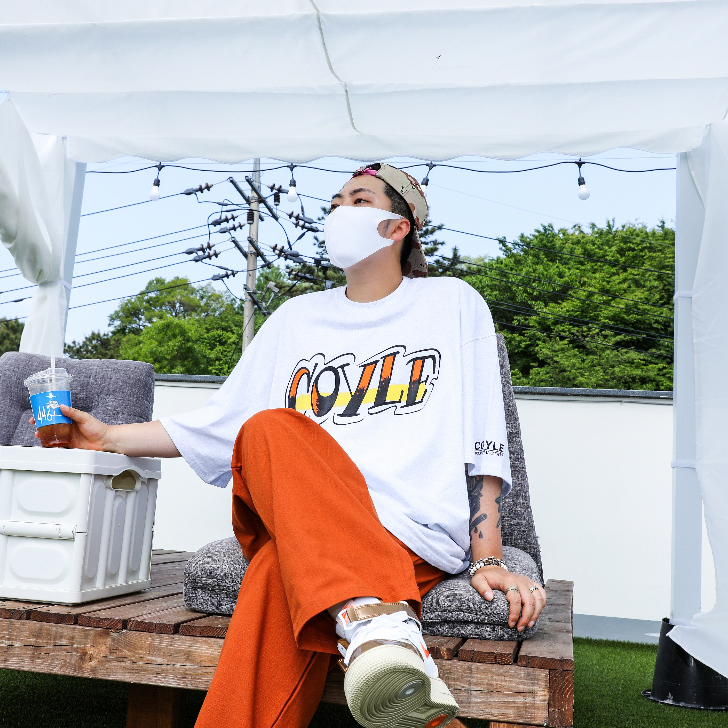 Nike Air Force 1 Mid QS Ale Brown 착용 스타일 - 2