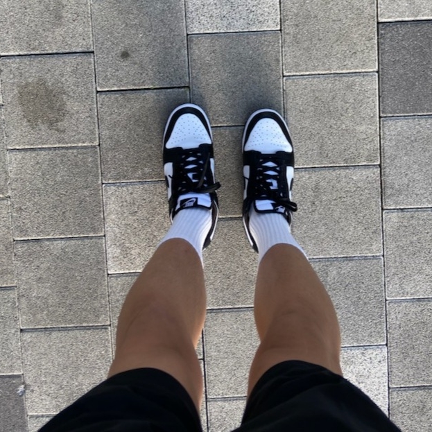 Nike Dunk Low Retro Black 착용 스타일
