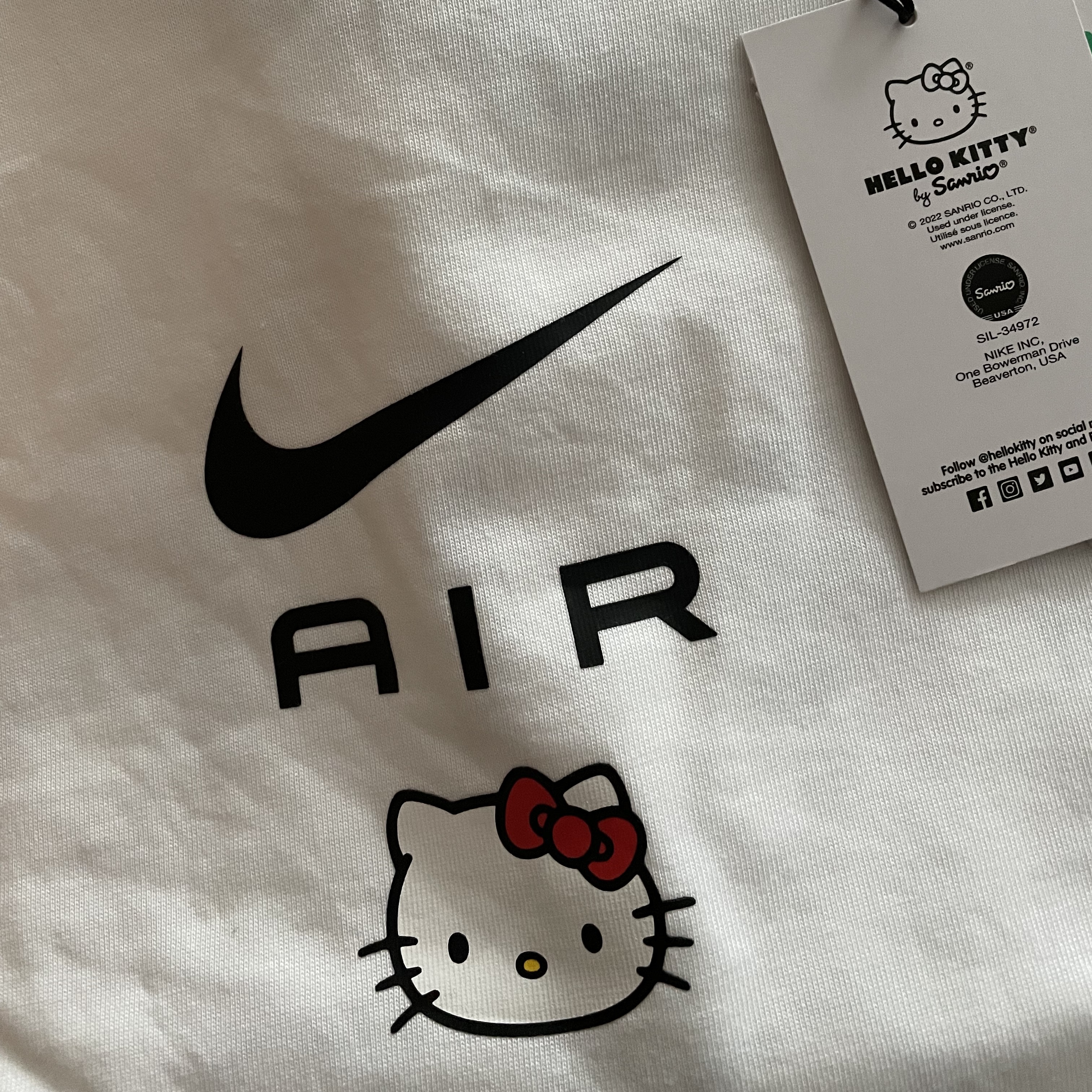 Nike x Hello Kitty NRG Air T-Shirt White - Asia 착용 스타일