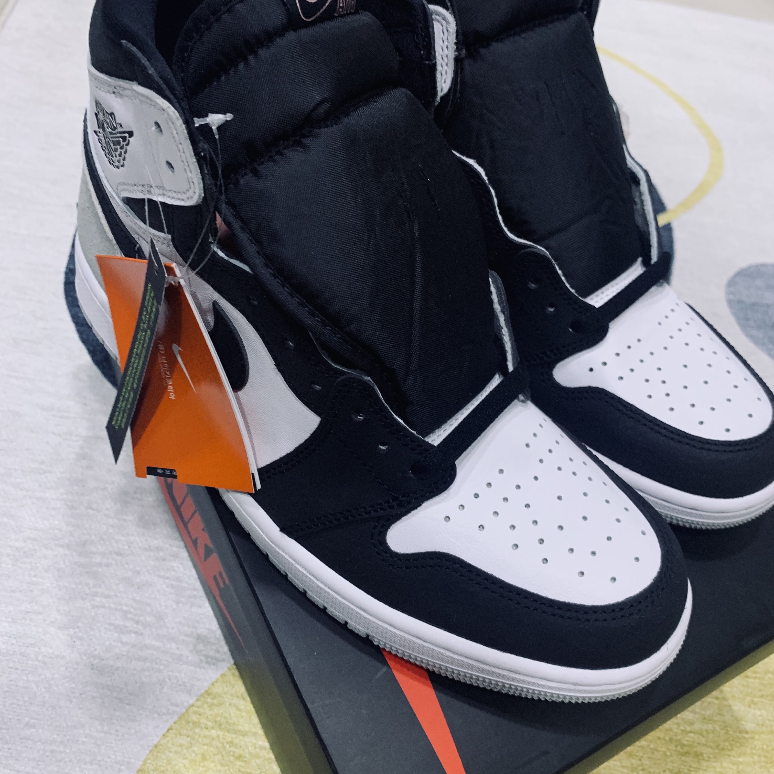 Jordan 1 Retro High OG Bleached Coral 착용 스타일 - 4