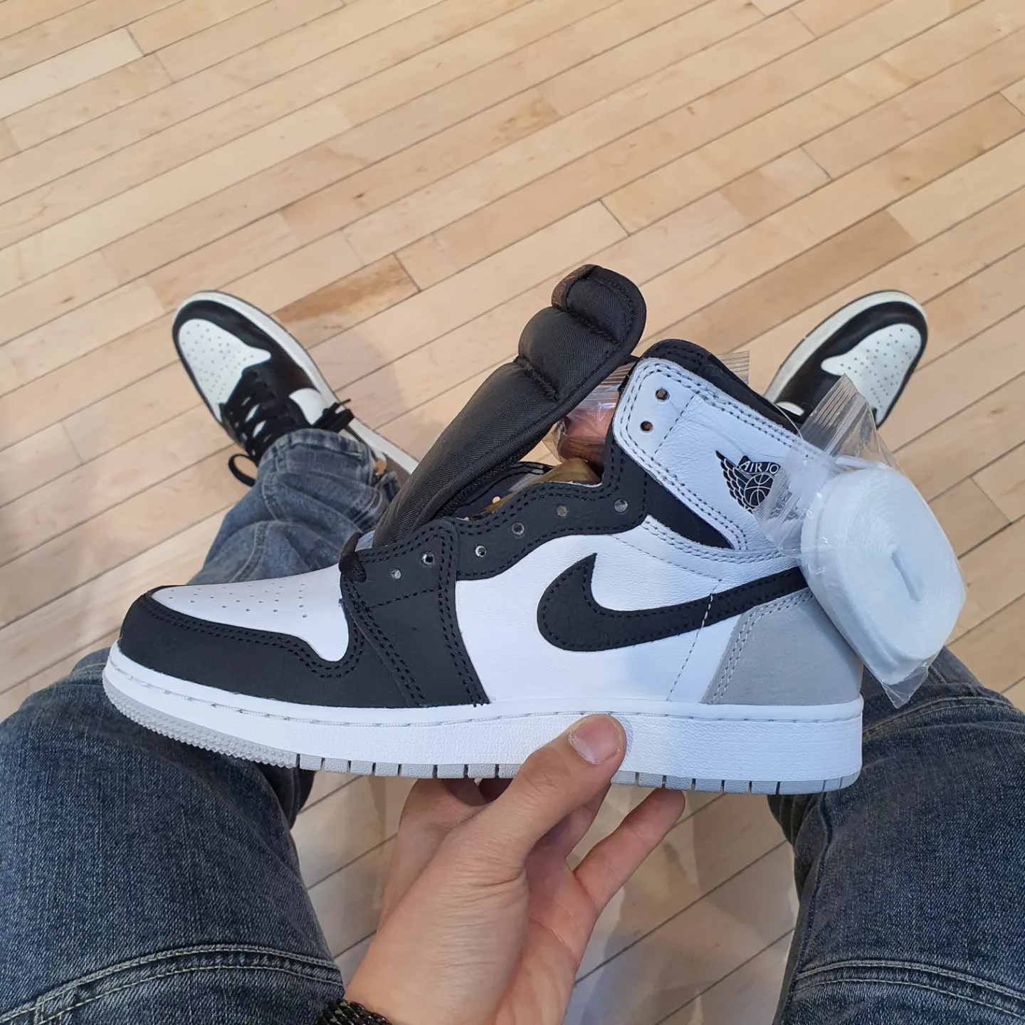 (GS) Jordan 1 Retro High OG Bleached Coral 착용 스타일