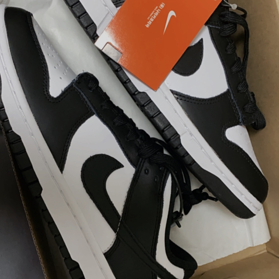 (W) Nike Dunk Low Black, Nike Dunk Low Retro Black 착용 스타일 - 2