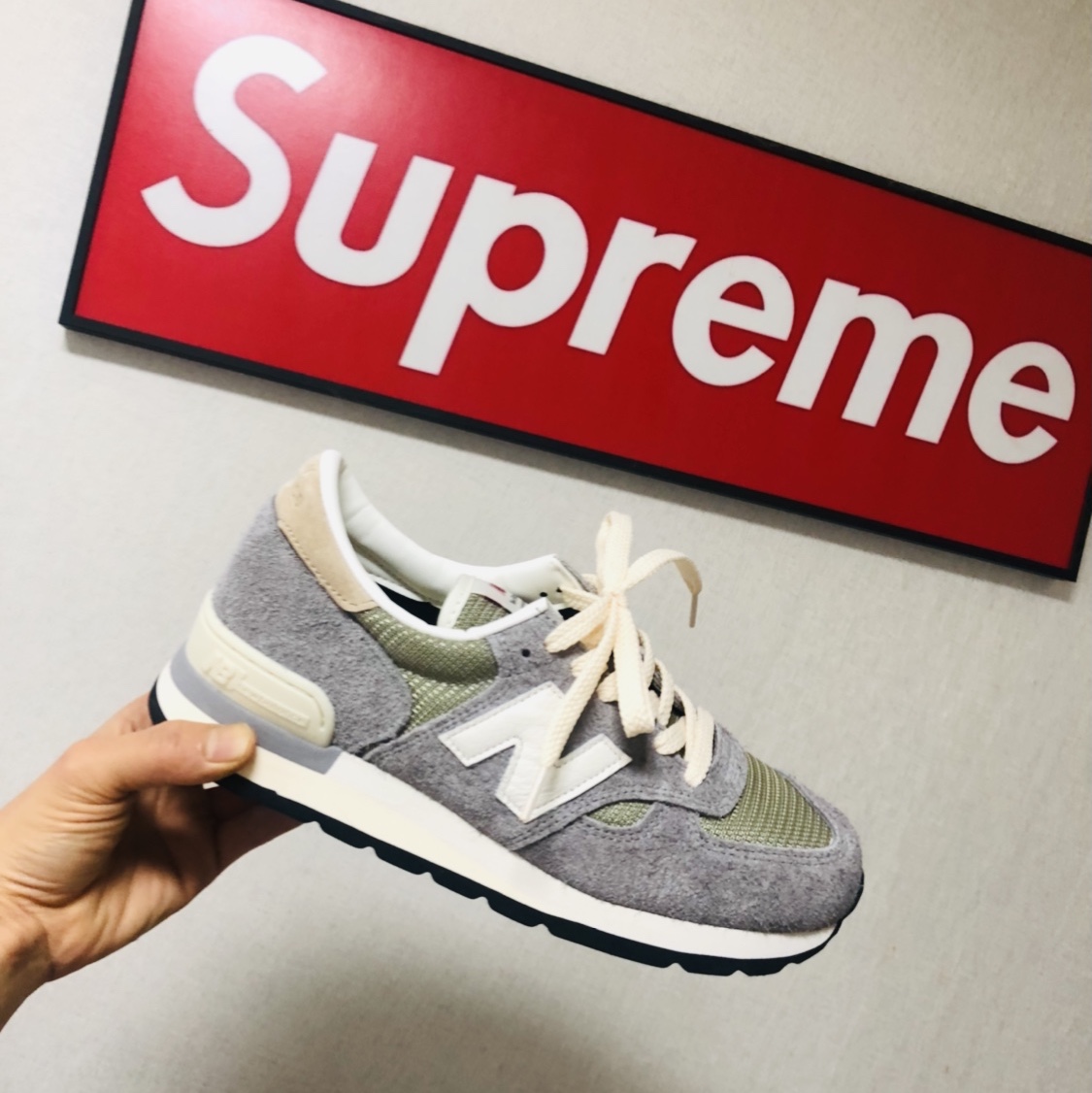New Balance 990v1 Made in USA Marblehead Incense 착용 스타일